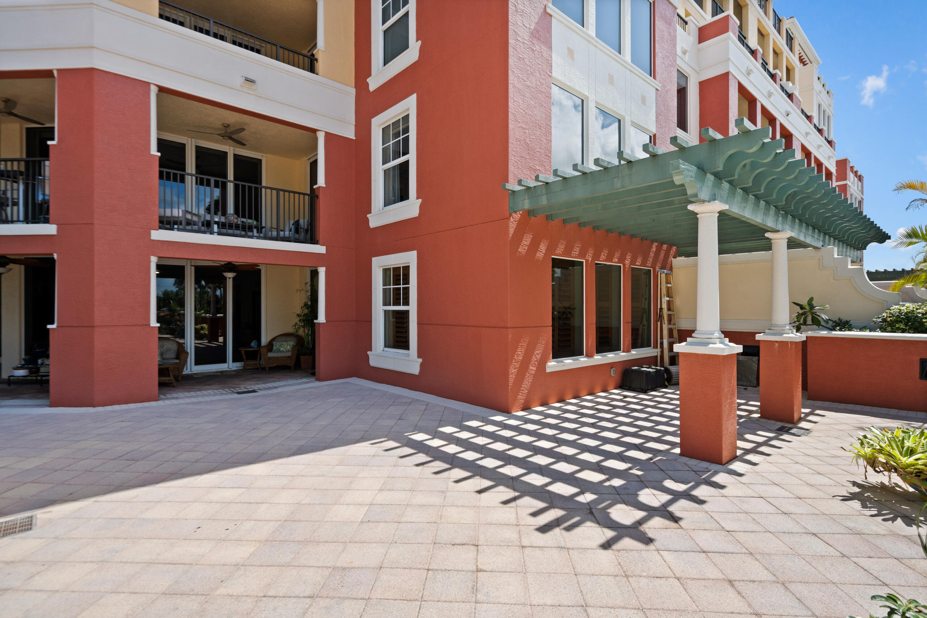 400 S US HIGHWAY 1 #104, Jupiter FL 33477