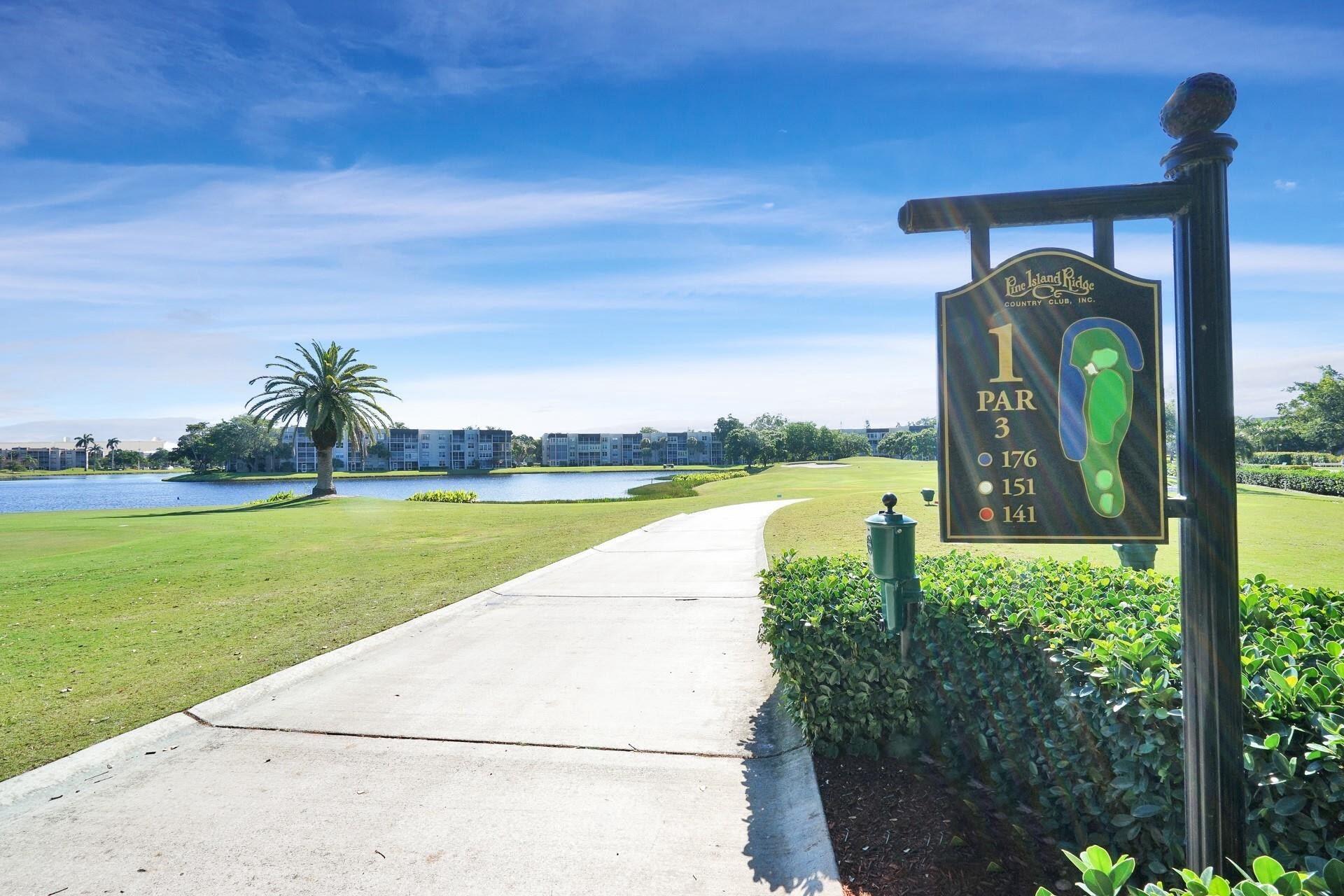 9470 TANGERINE #203, Davie FL 33324
