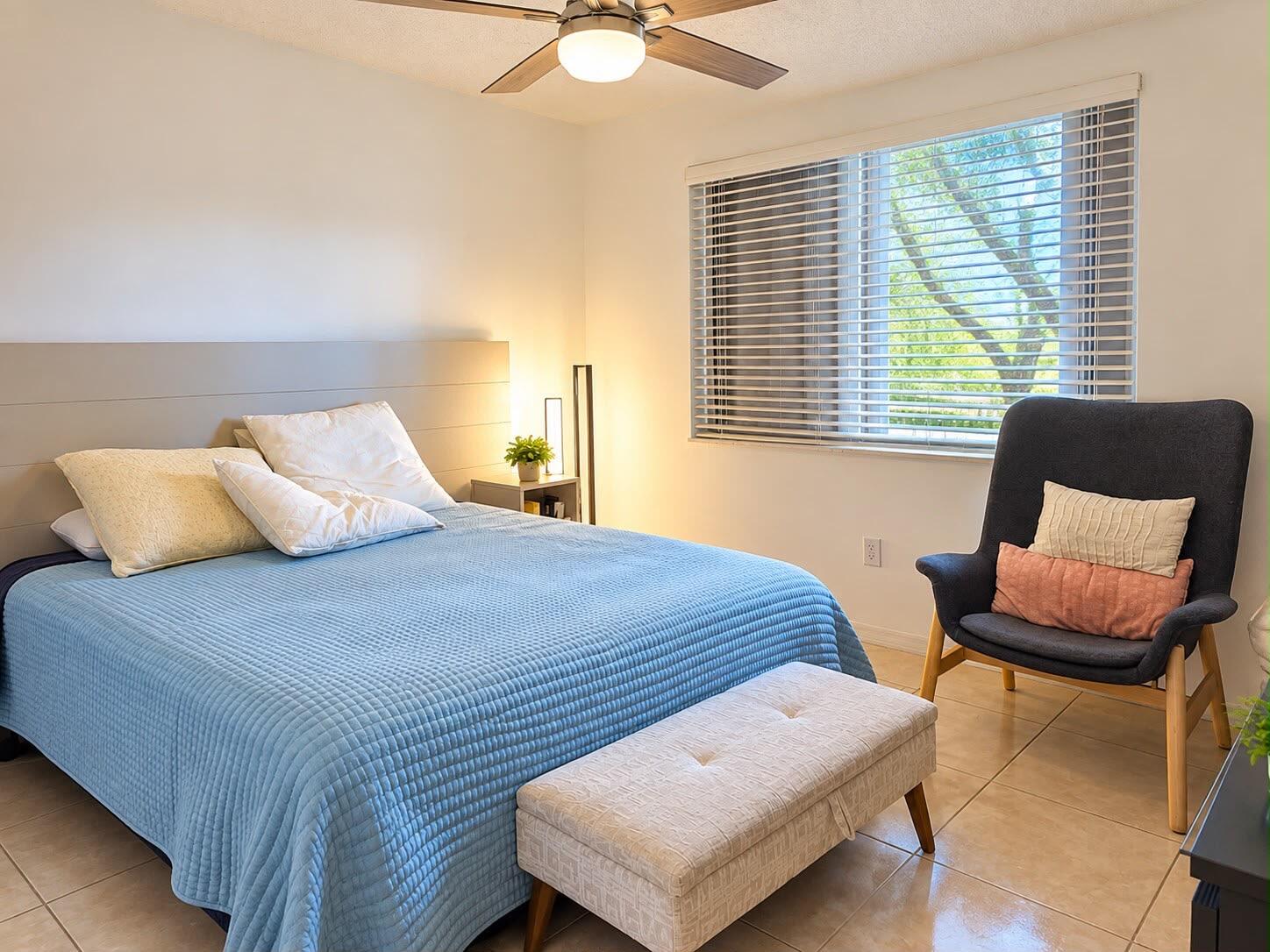 9470 TANGERINE #203, Davie FL 33324