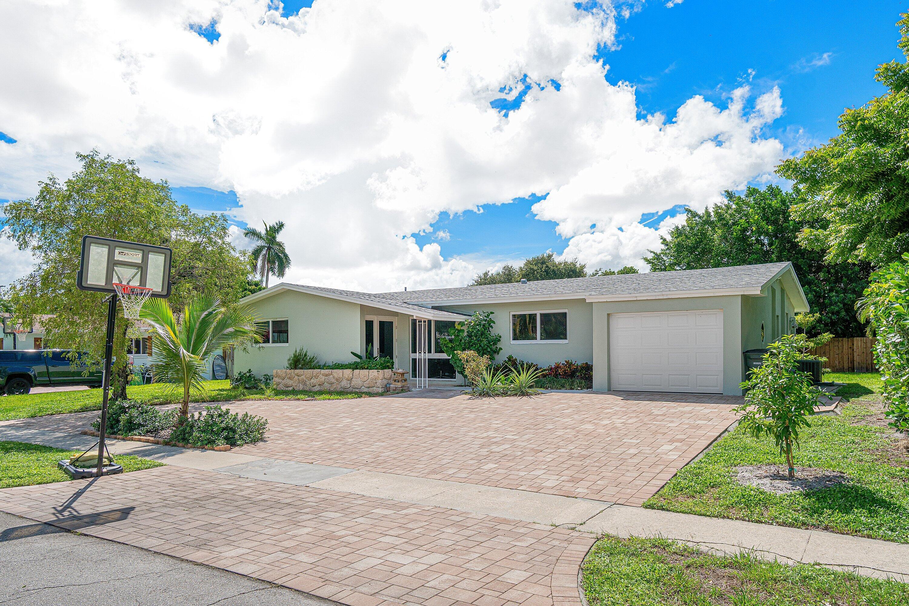 1244 SW 5th, Boca Raton FL 33486