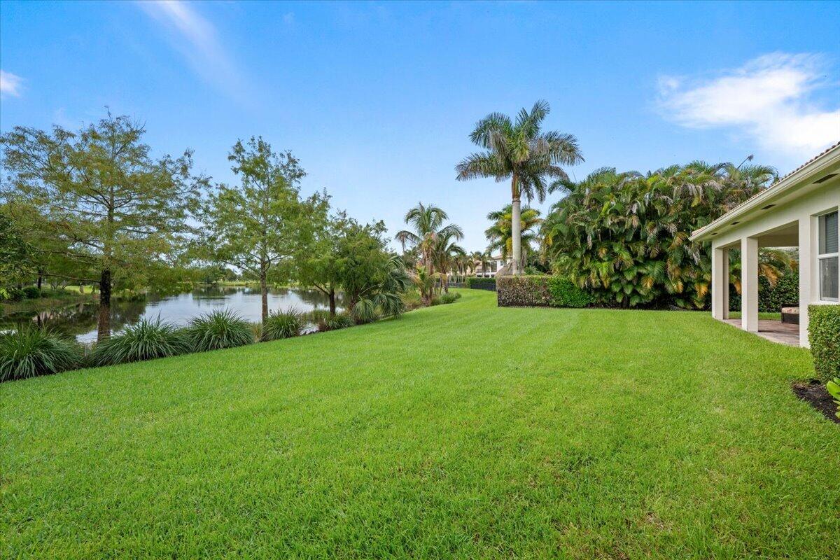 128 Umbrella, Jupiter FL 33458