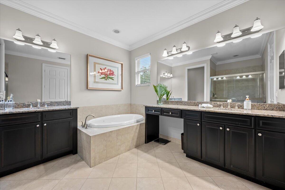 128 Umbrella, Jupiter FL 33458