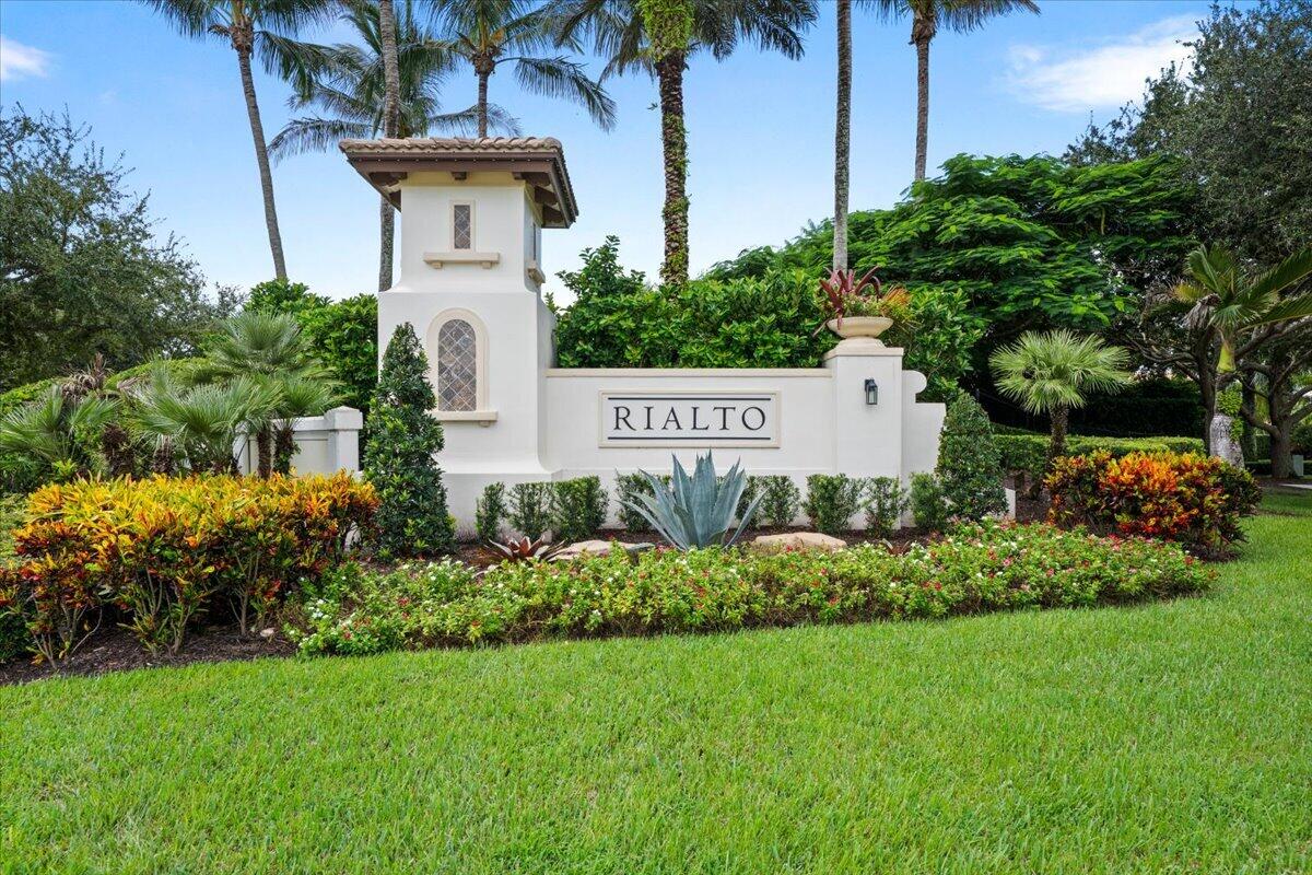 128 Umbrella, Jupiter FL 33458
