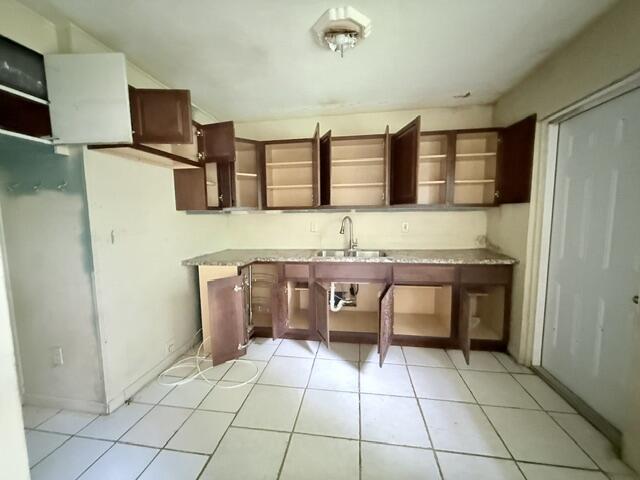 1421 NW Avenue D, Belle Glade FL 33430