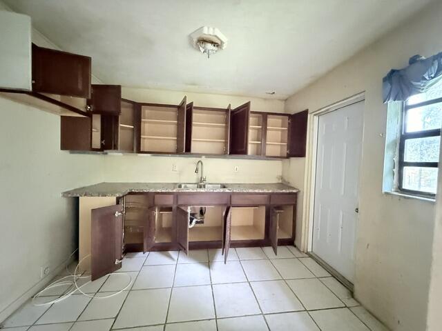 1421 NW Avenue D, Belle Glade FL 33430