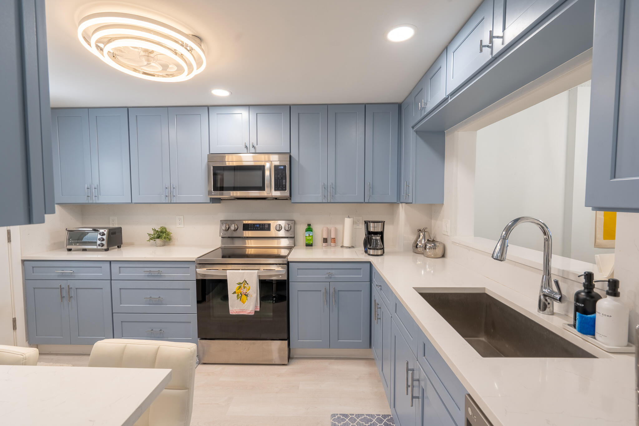 145 S OCEAN #507, Palm Beach Shores FL 33404