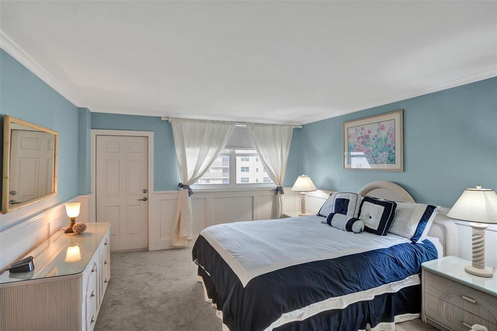 1050 HILLSBORO MILE #805W, Hillsboro Beach FL 33062