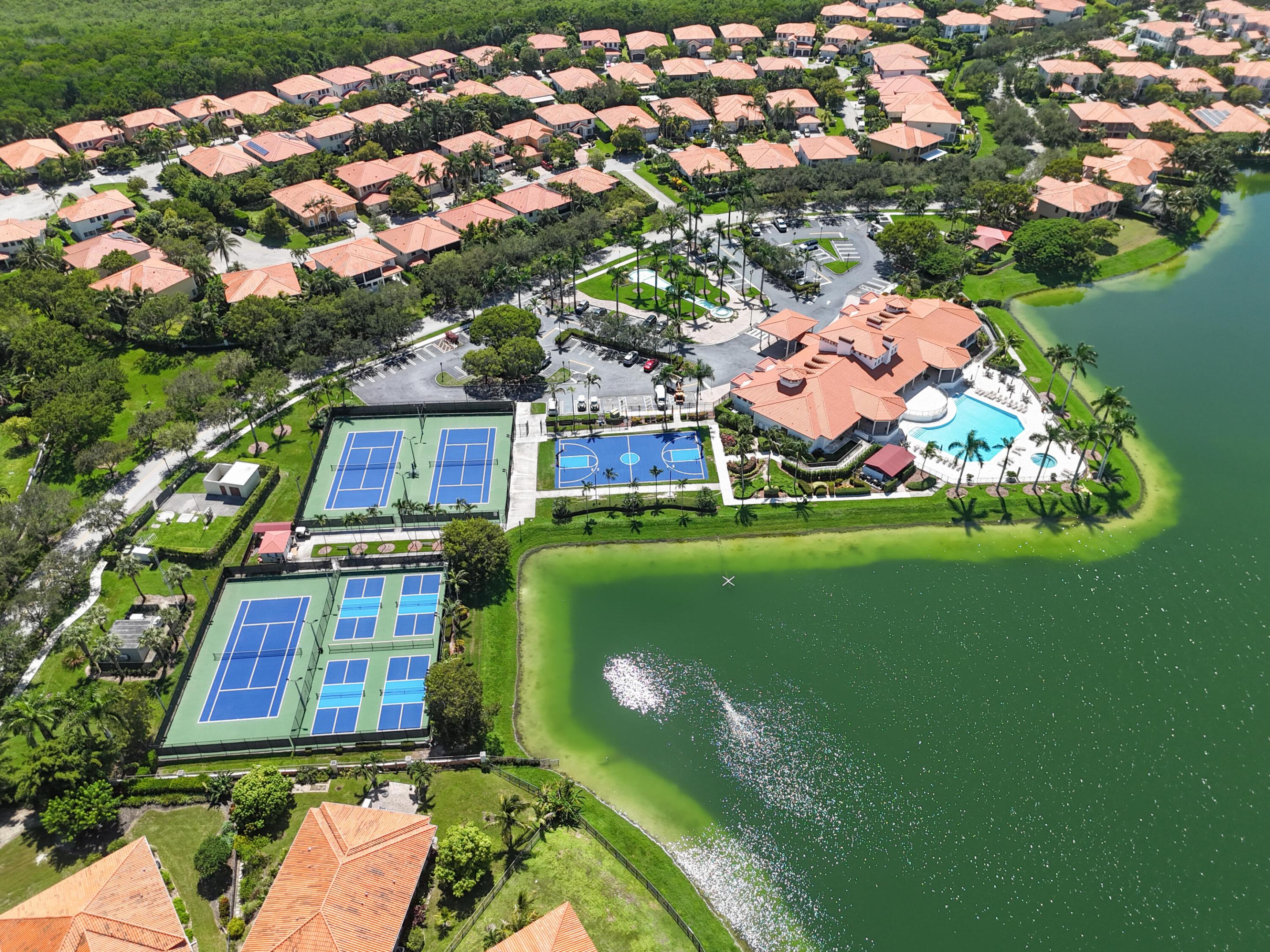 7512 SW 187TH, Cutler Bay FL 33157