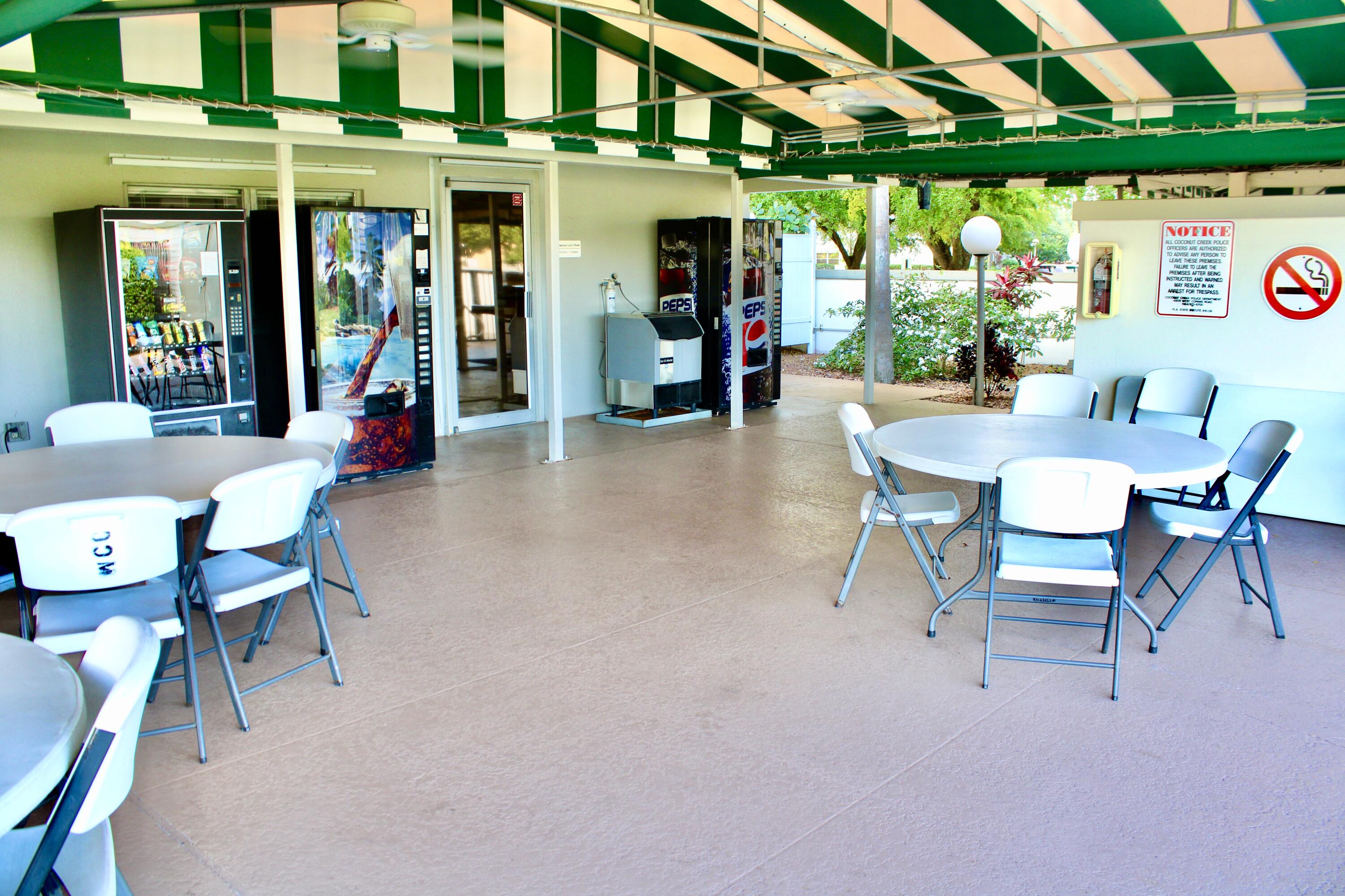 4401 MARTINIQUE #H2, Coconut Creek FL 33066