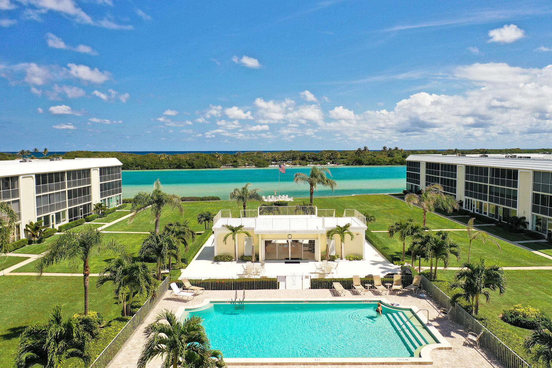 100 Waterway, Jupiter FL 33469
