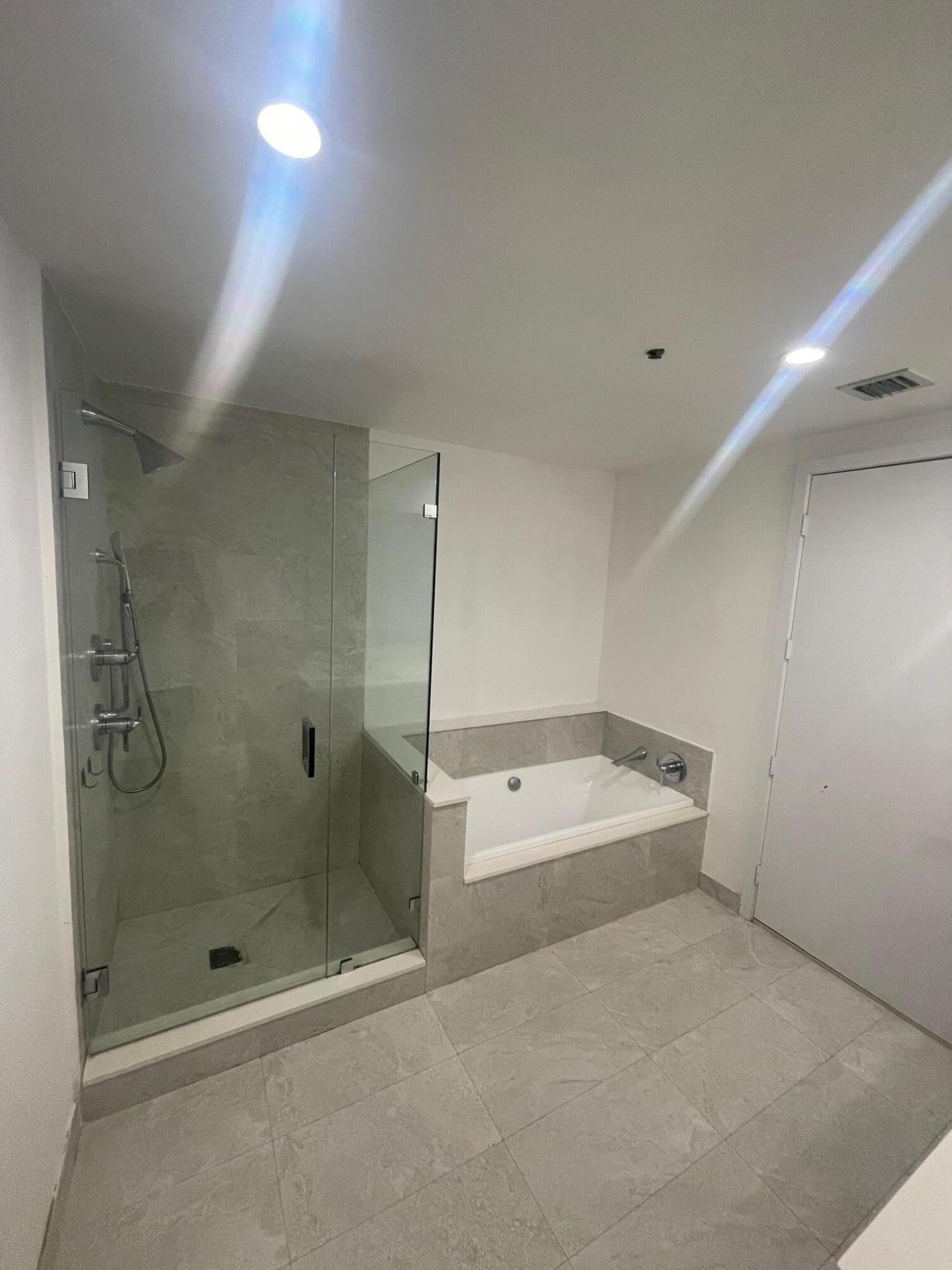 488 NE 18th #2106, Miami FL 33132