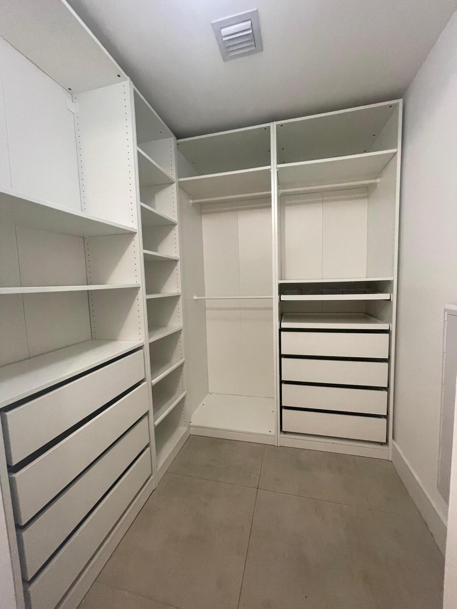 488 NE 18th #2106, Miami FL 33132