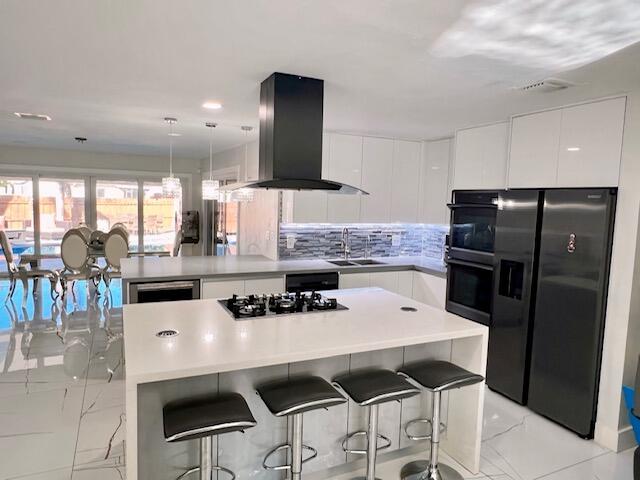 1155 BUCHANAN, Hollywood FL 33019