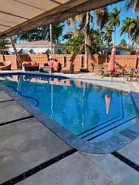 1155 BUCHANAN, Hollywood FL 33019