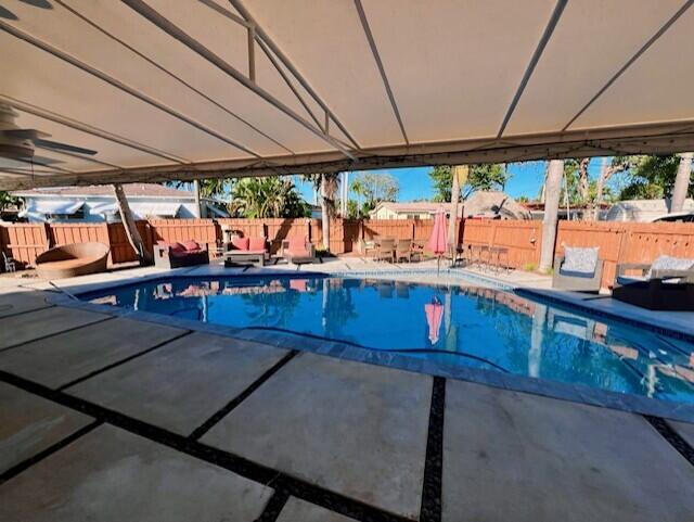 1155 BUCHANAN, Hollywood FL 33019