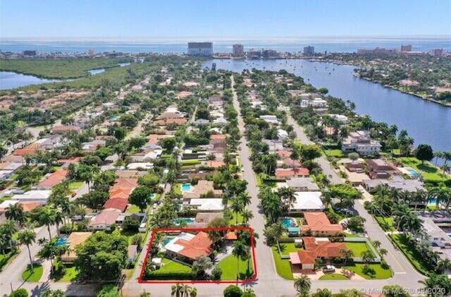 1155 BUCHANAN, Hollywood FL 33019