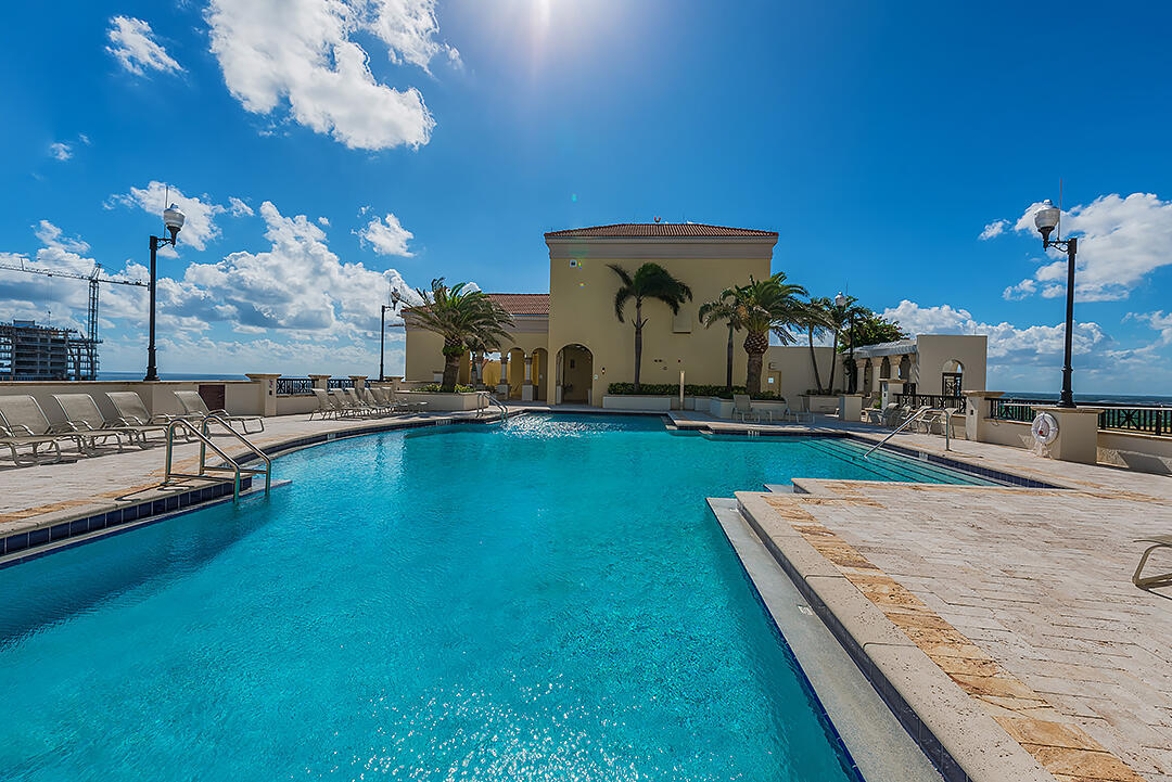 801 S OLIVE #433, West Palm Beach FL 33401