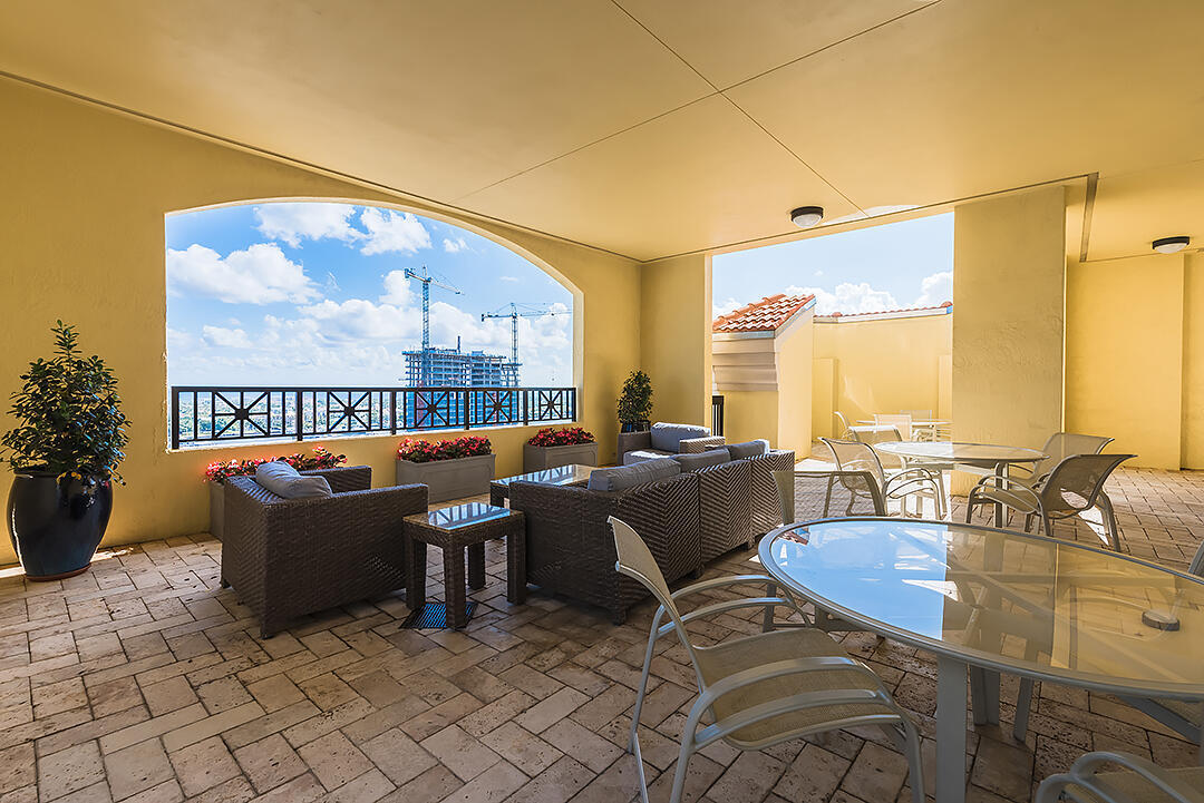 801 S OLIVE #433, West Palm Beach FL 33401