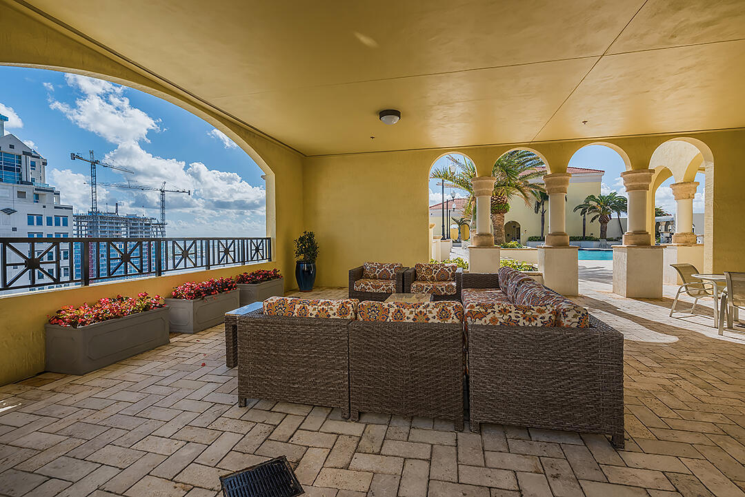 801 S OLIVE #433, West Palm Beach FL 33401