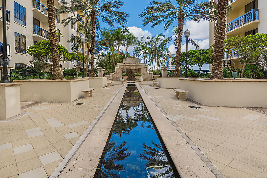 801 S OLIVE #433, West Palm Beach FL 33401
