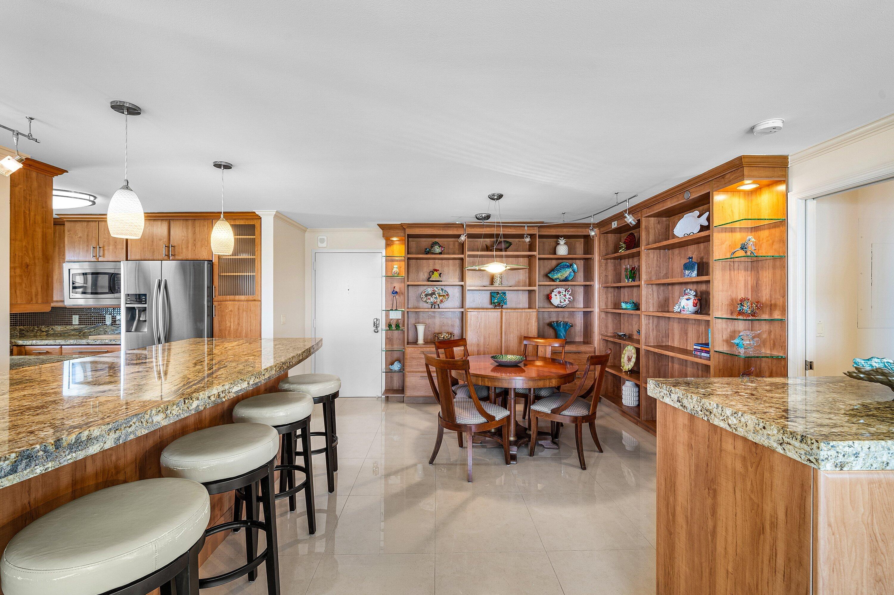 4505 S Ocean #1008, Highland Beach FL 33487