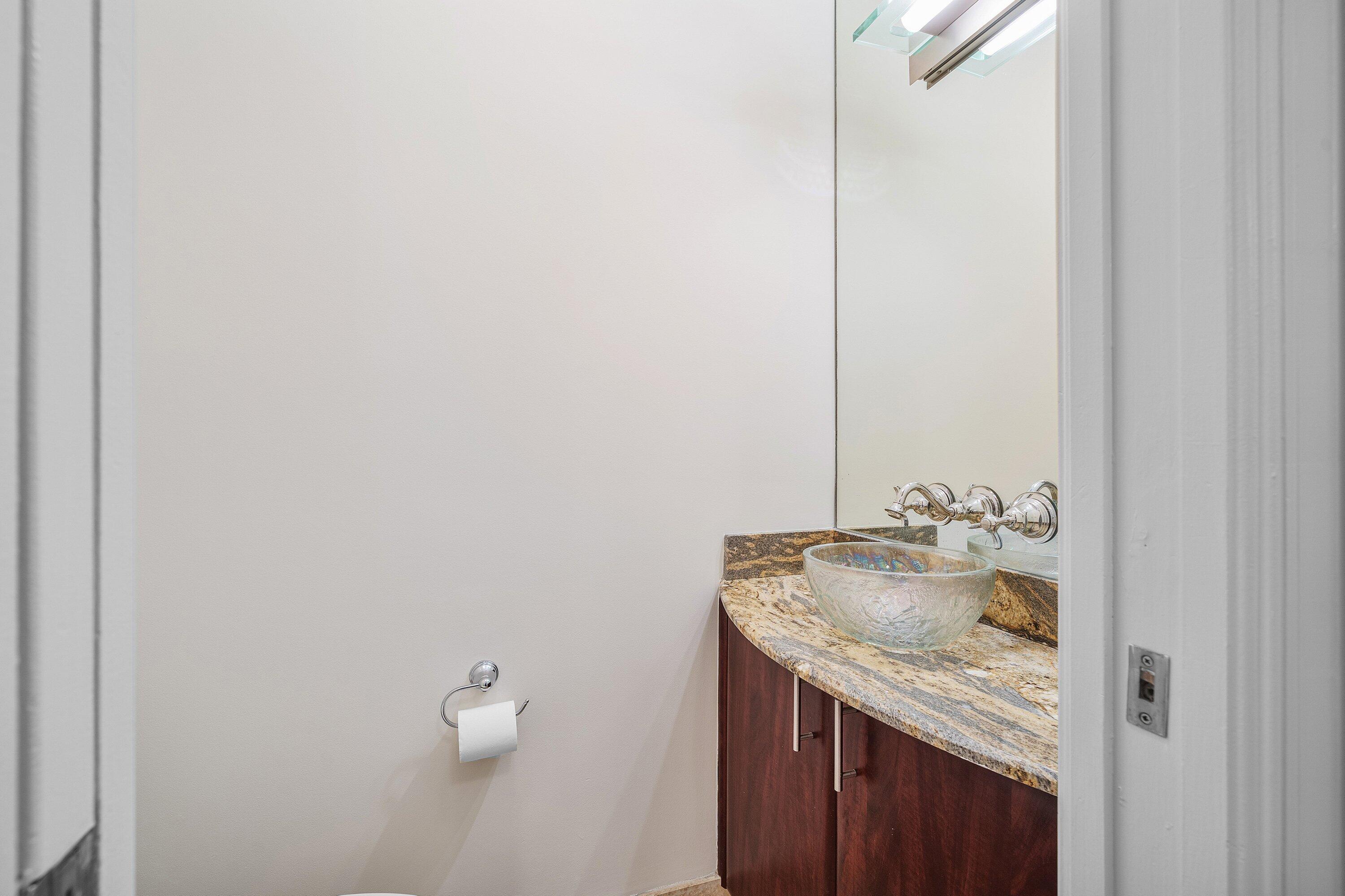 4505 S Ocean #1008, Highland Beach FL 33487