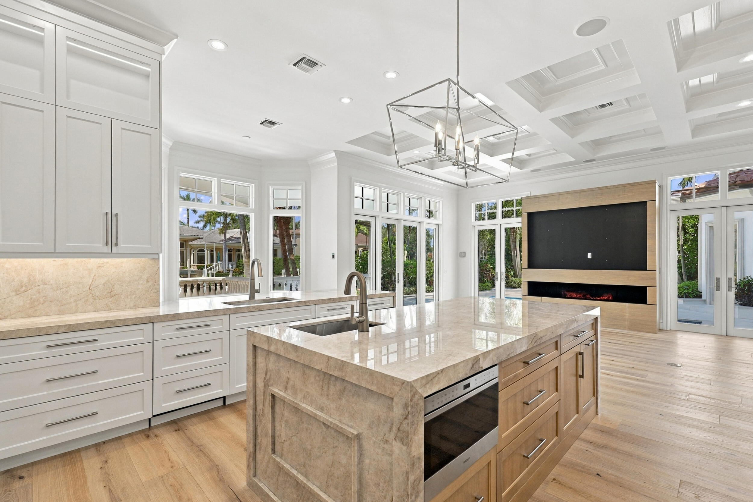 753 HARBOUR ISLE, North Palm Beach FL 33410