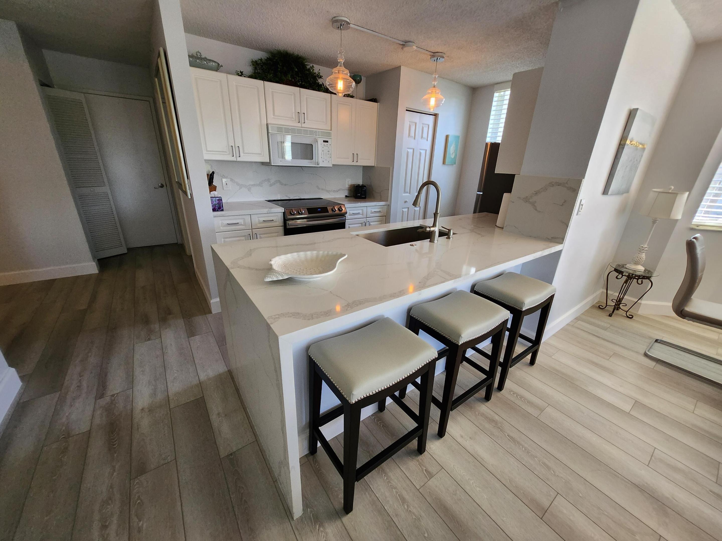 3594 S OCEAN #301, Highland Beach FL 33487