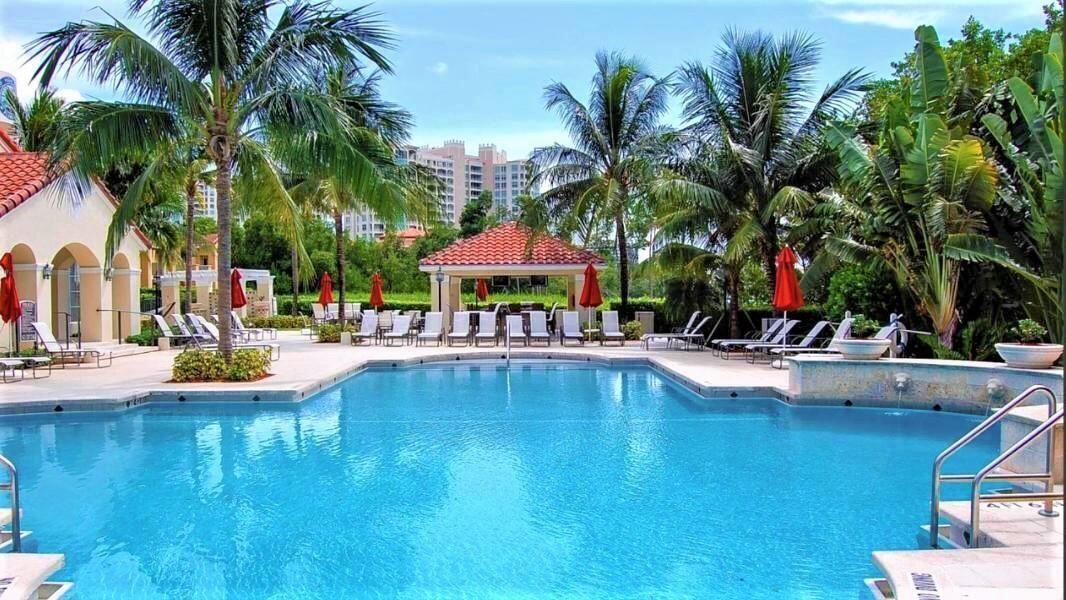 3594 S OCEAN #301, Highland Beach FL 33487