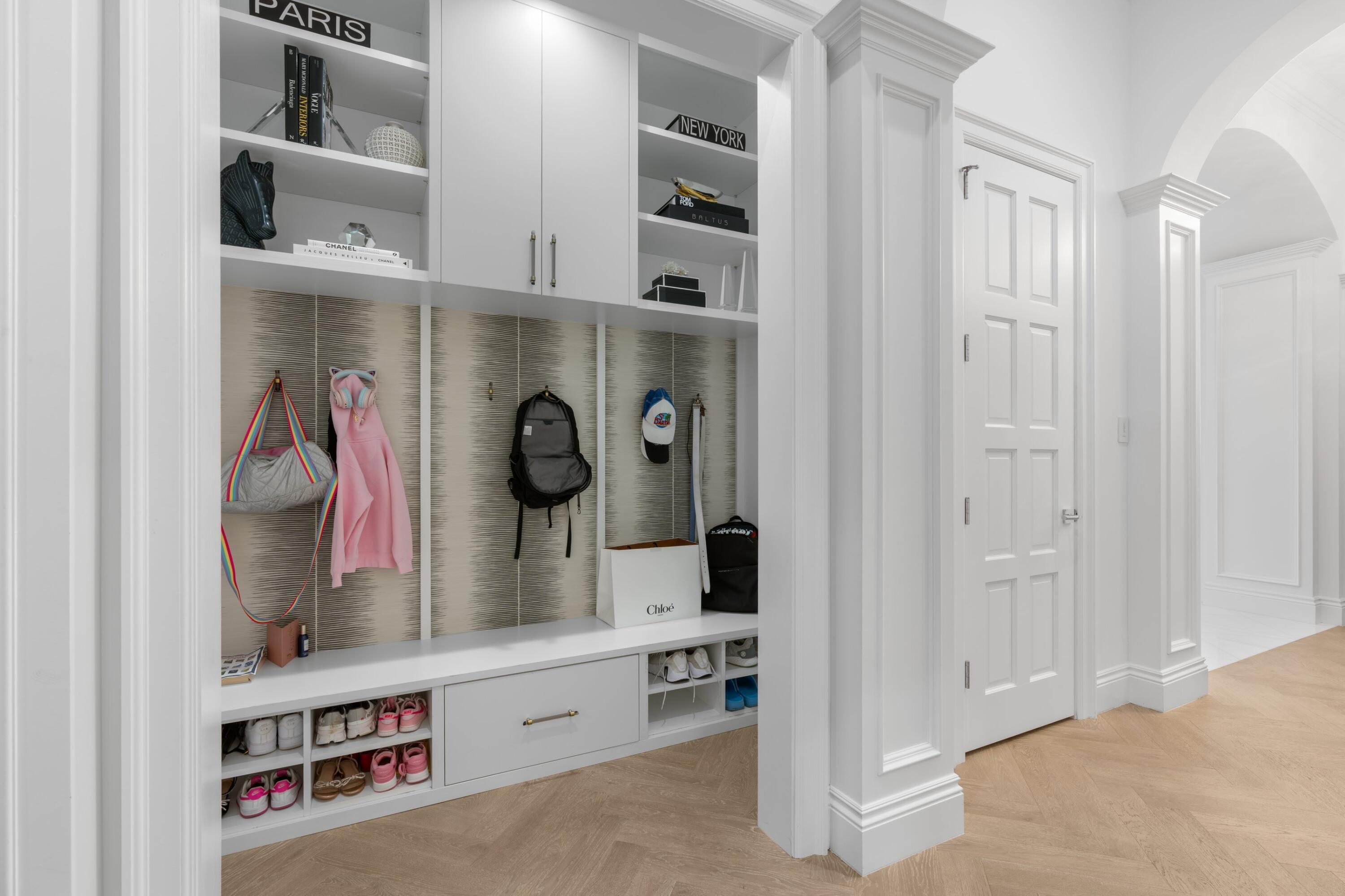 111 Via Palacio, Palm Beach Gardens FL 33418
