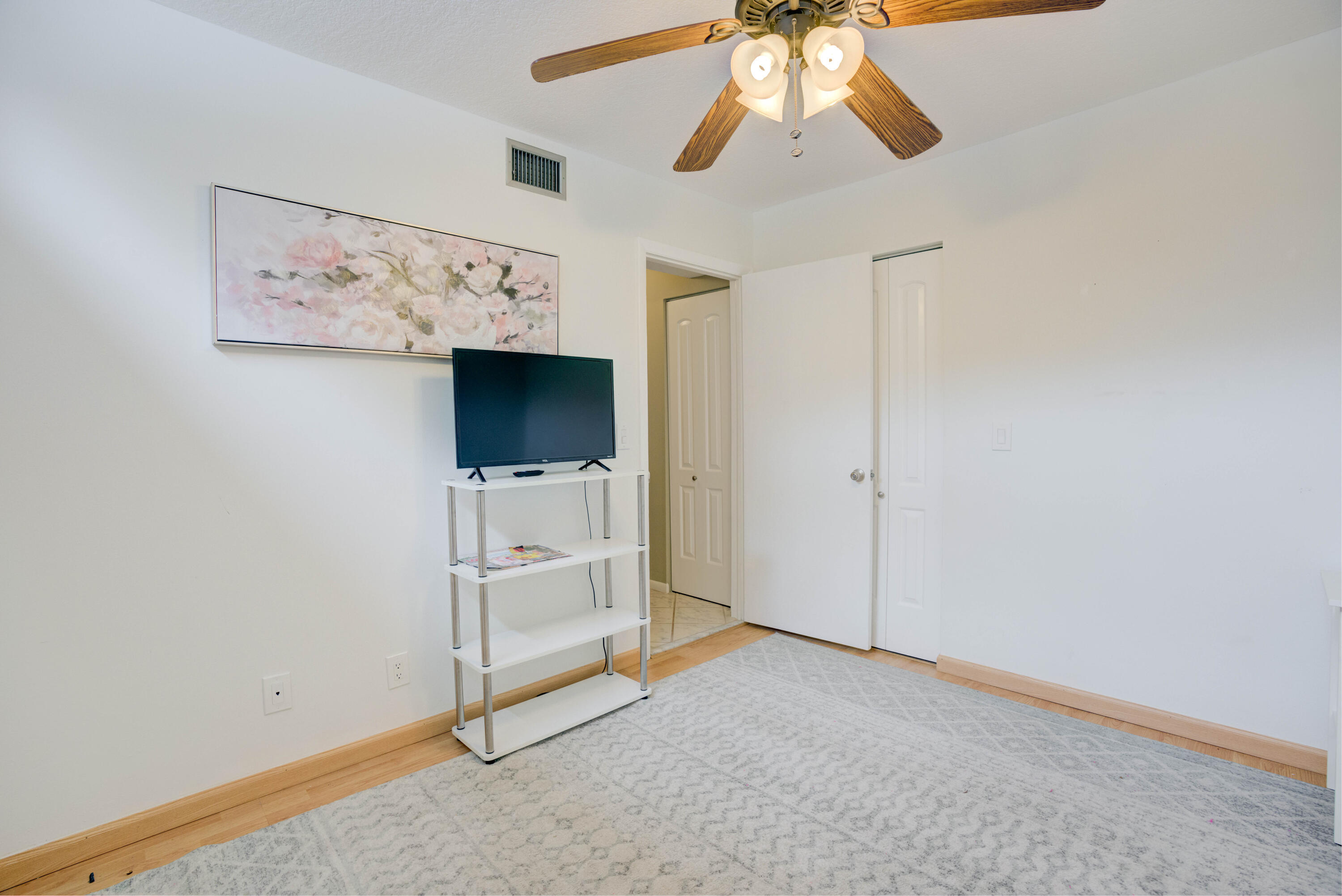 390 GOLFVIEW #B, North Palm Beach FL 33408