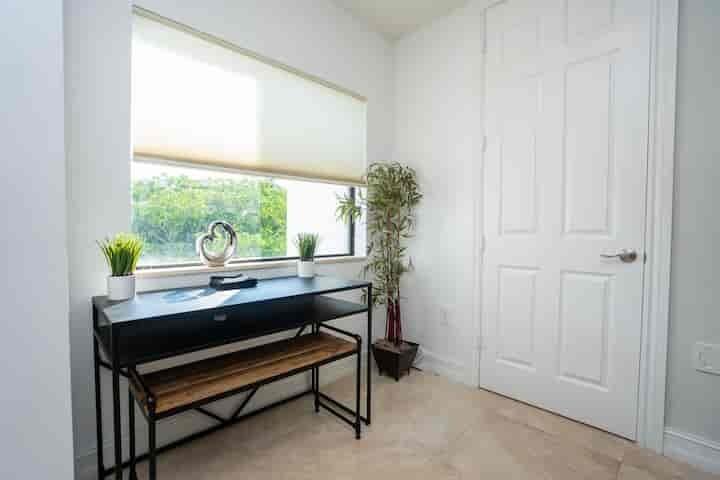 540 NE 17TH, Fort Lauderdale FL 33301