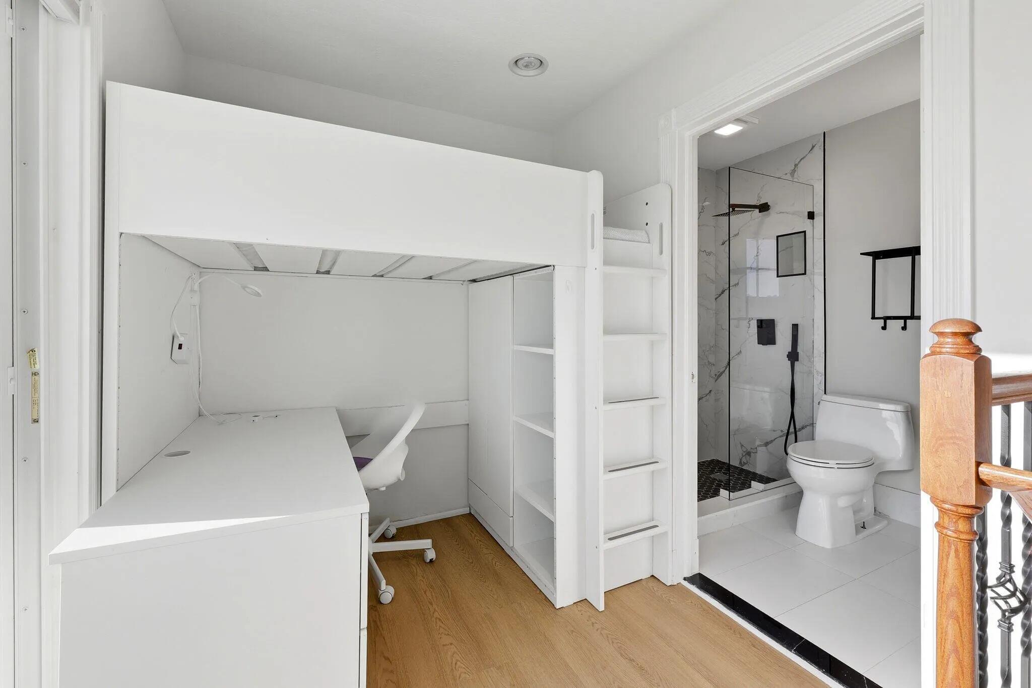 1812 NE 26TH, Fort Lauderdale FL 33305