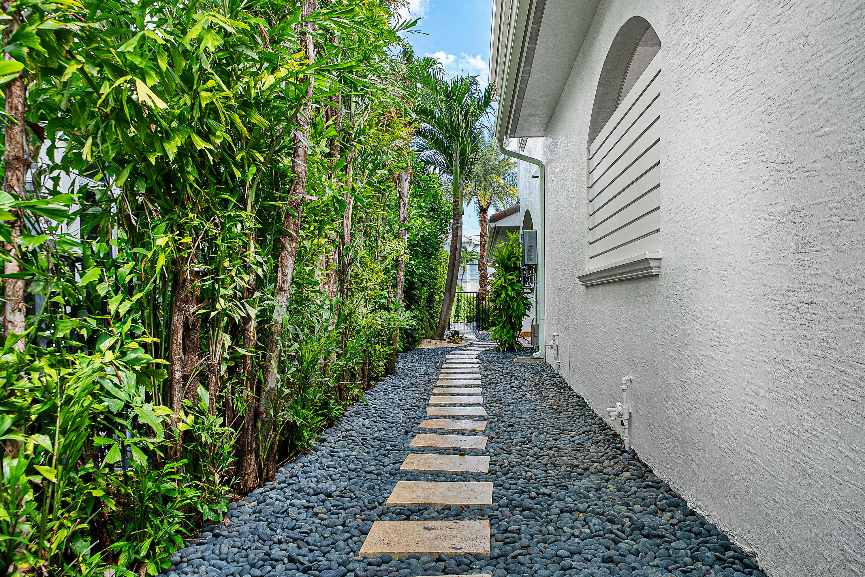 521 NE SPANISH, Boca Raton FL 33432