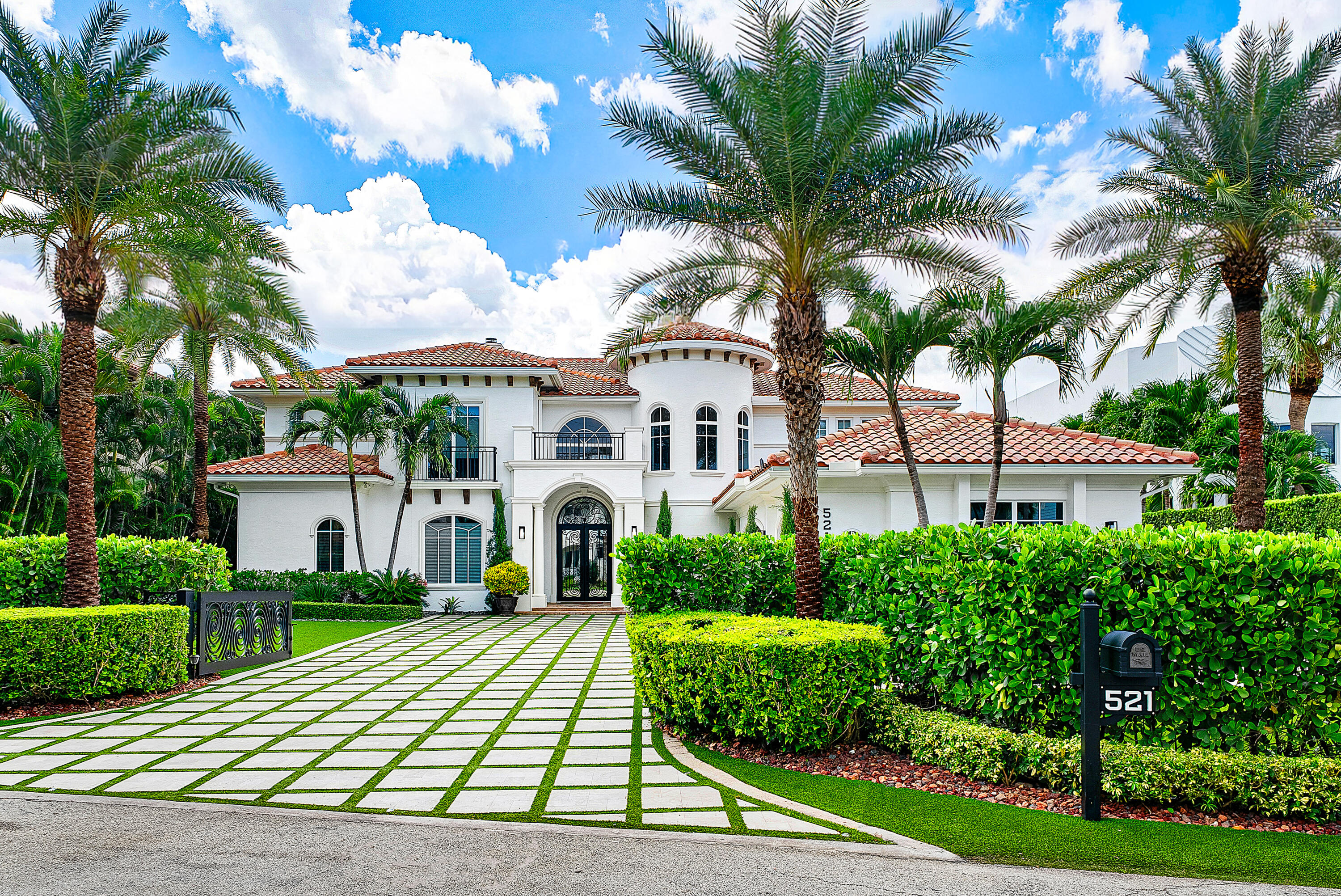 521 NE SPANISH, Boca Raton FL 33432