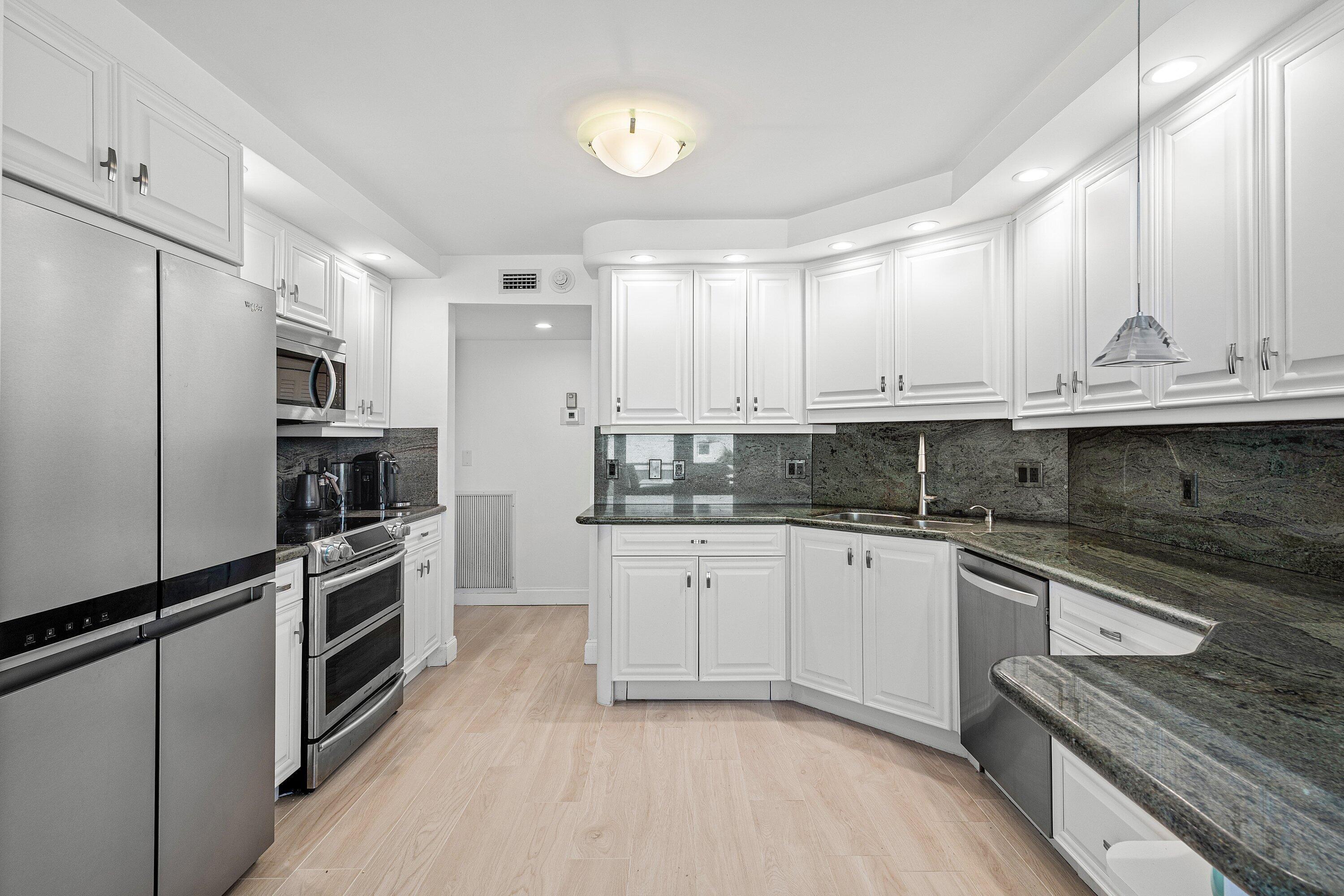 2066 N Ocean #4nw, Boca Raton FL 33431