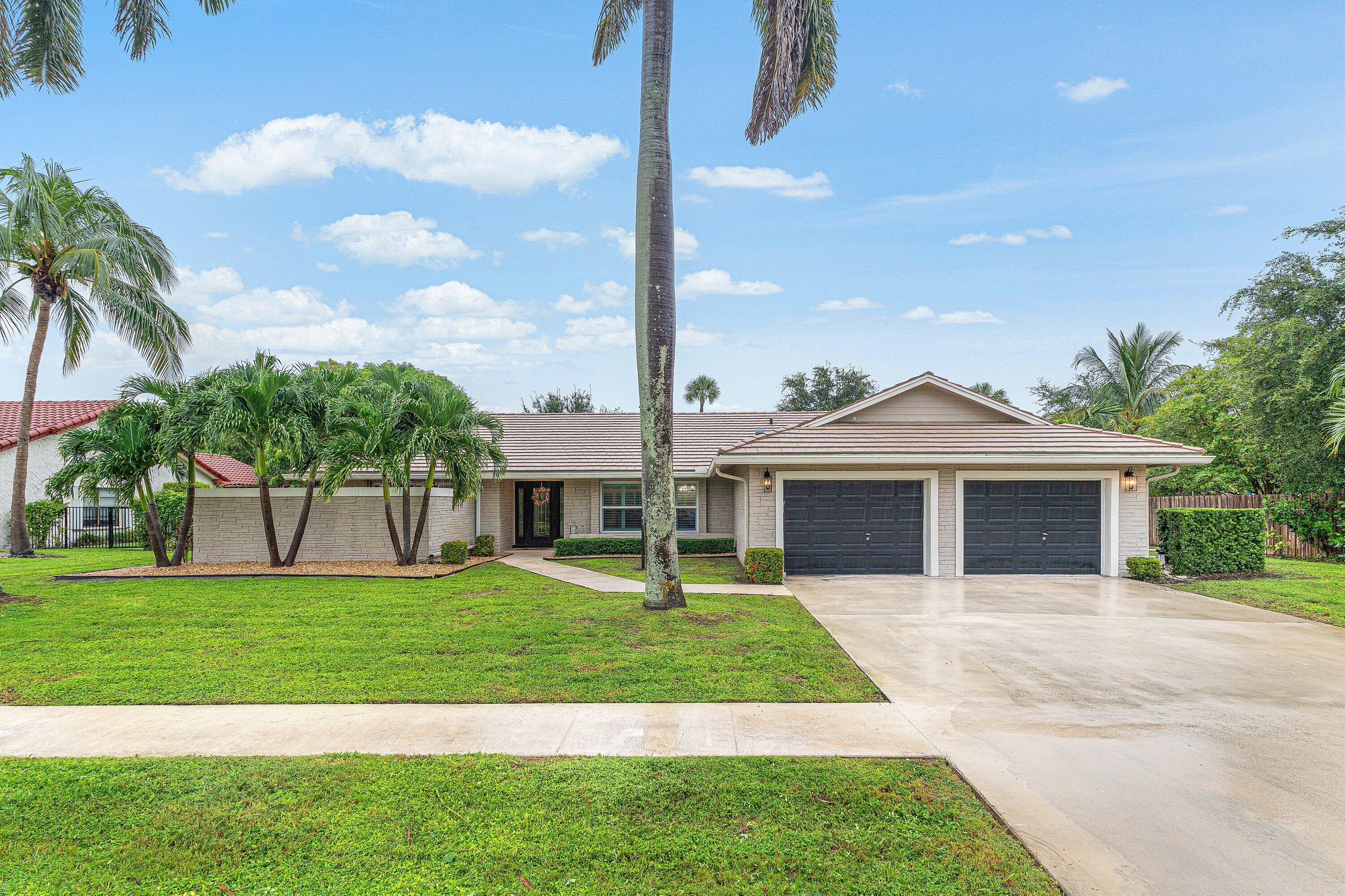 9077 Old Pine, Boca Raton FL 33428