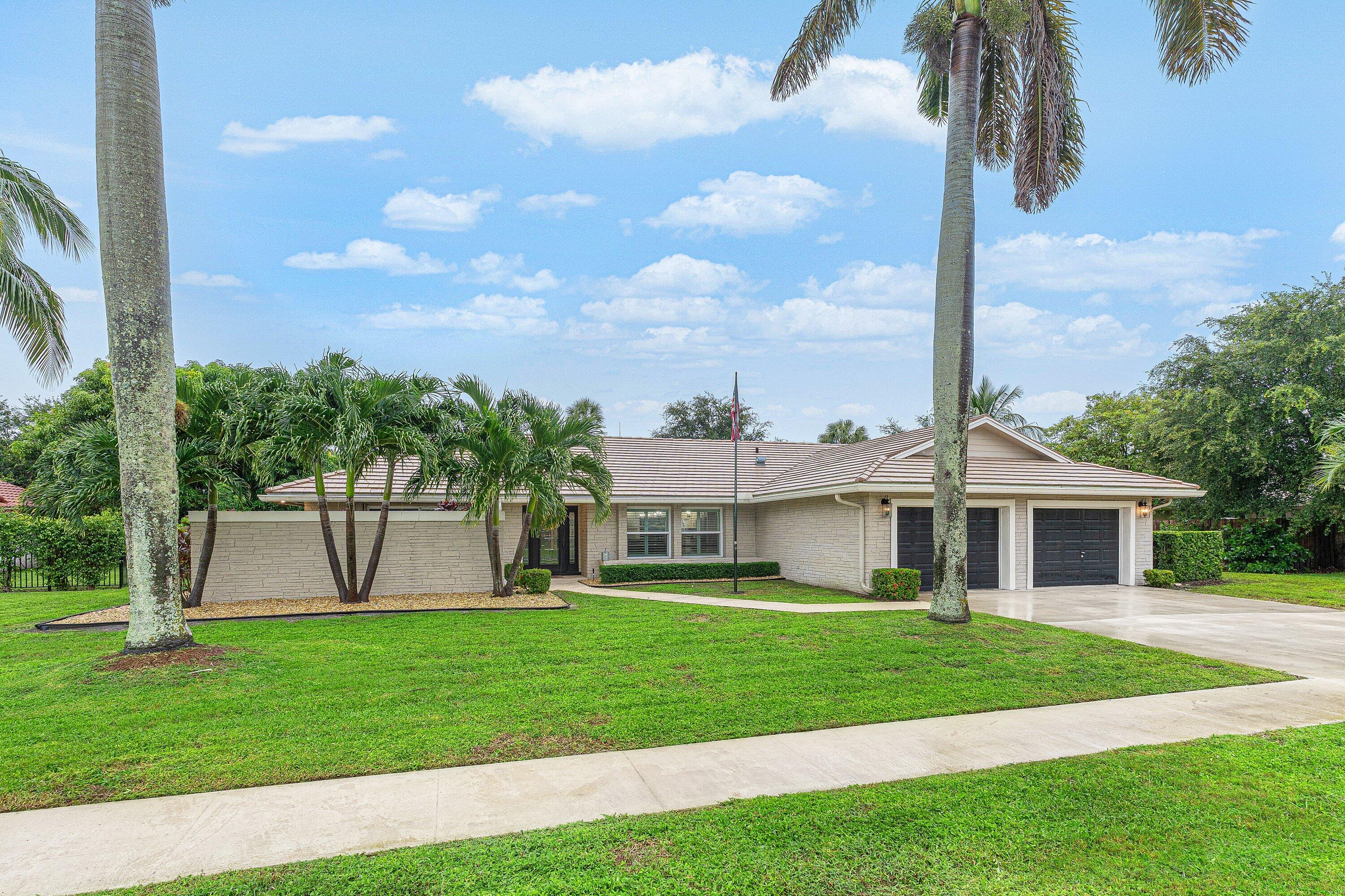 9077 Old Pine, Boca Raton FL 33428