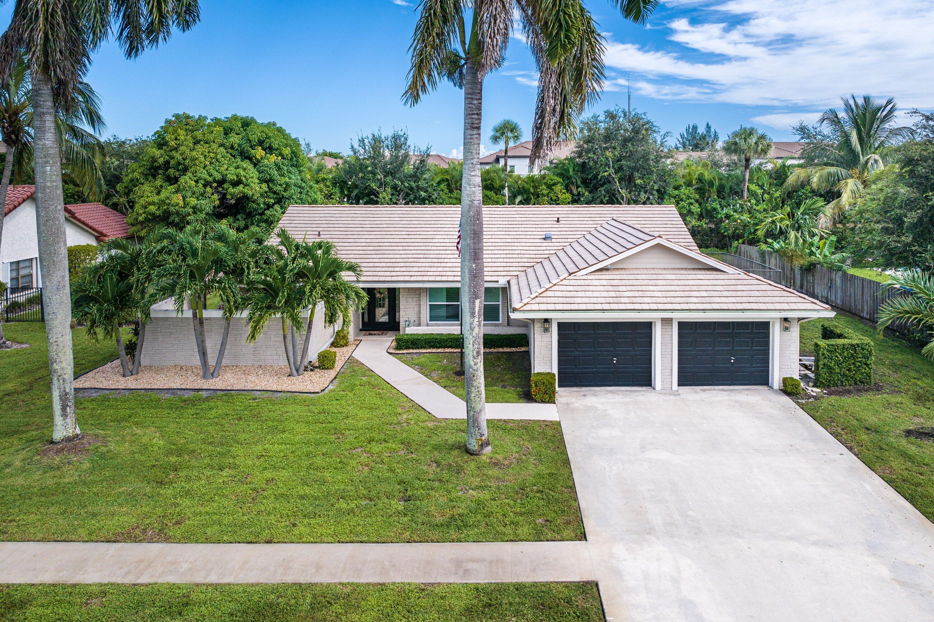 9077 Old Pine, Boca Raton FL 33428