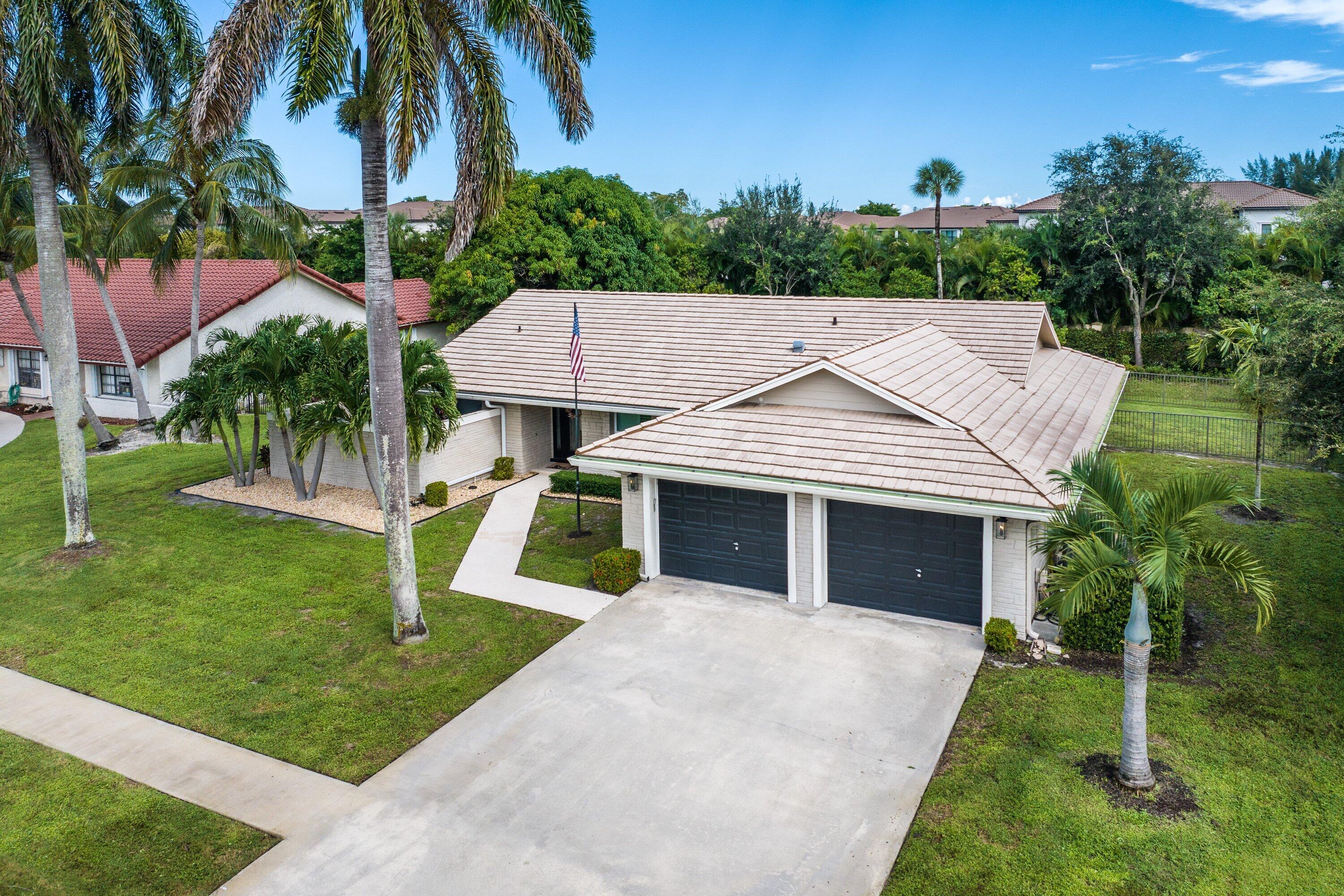 9077 Old Pine, Boca Raton FL 33428