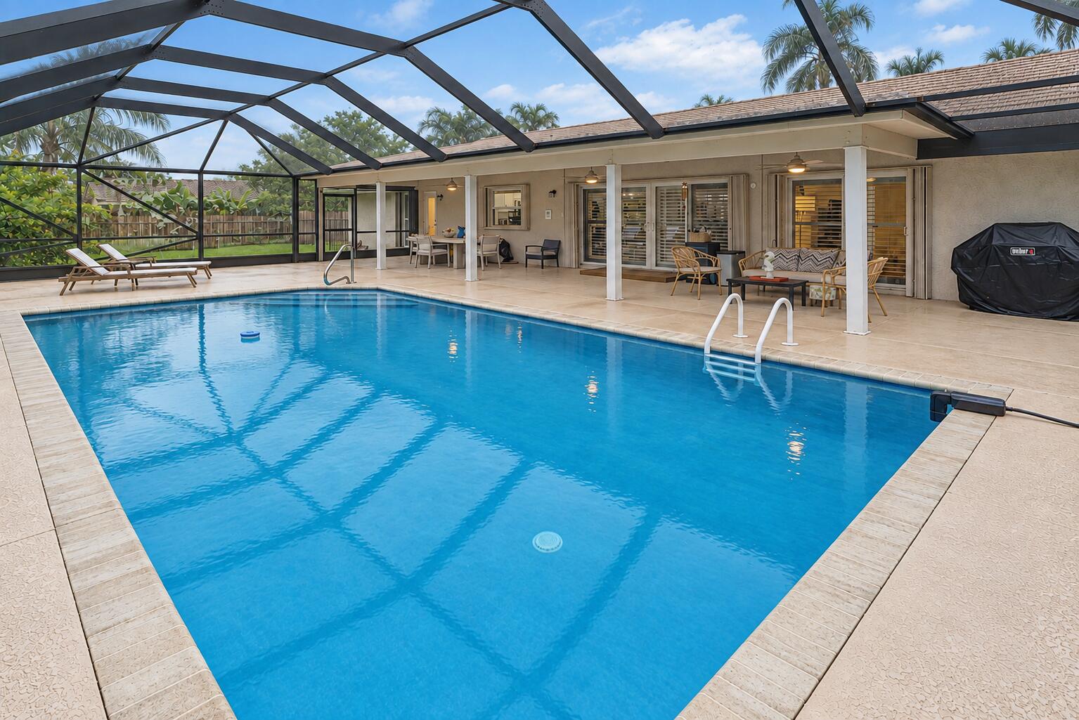 9077 Old Pine, Boca Raton FL 33428