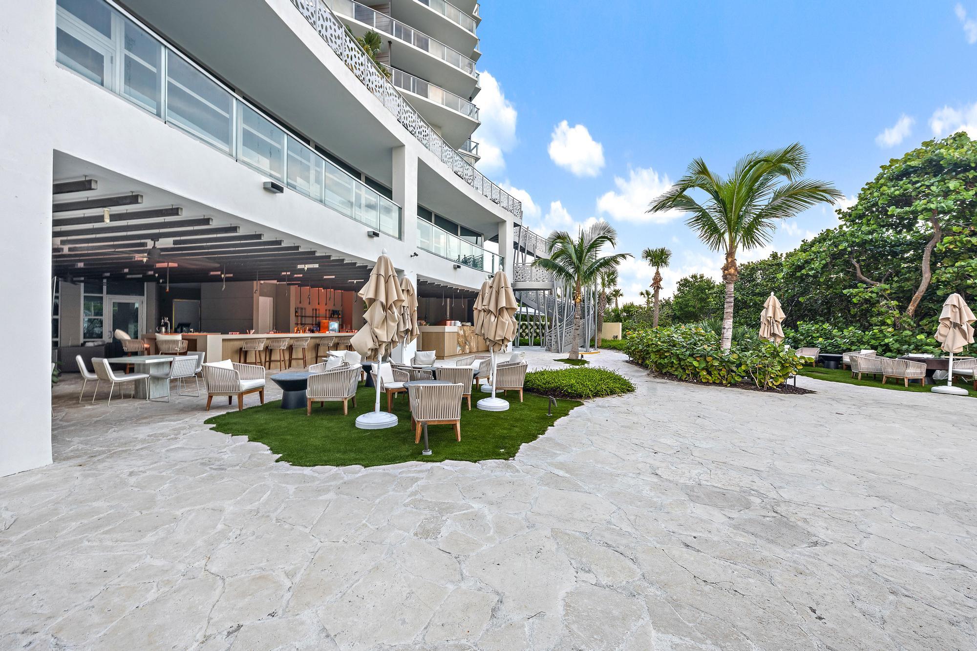 3100 N Ocean #P1602, Riviera Beach FL 33404