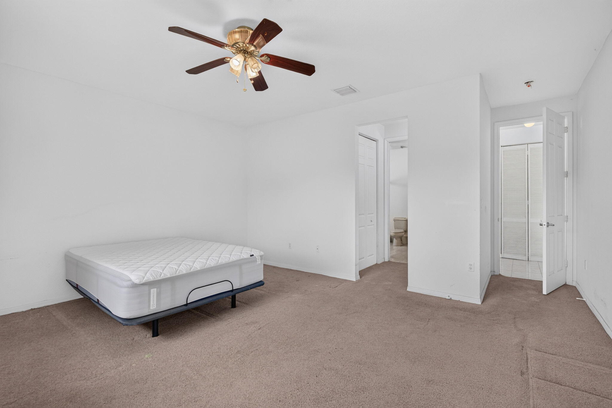 900 SE 2ND, Dania Beach FL 33004