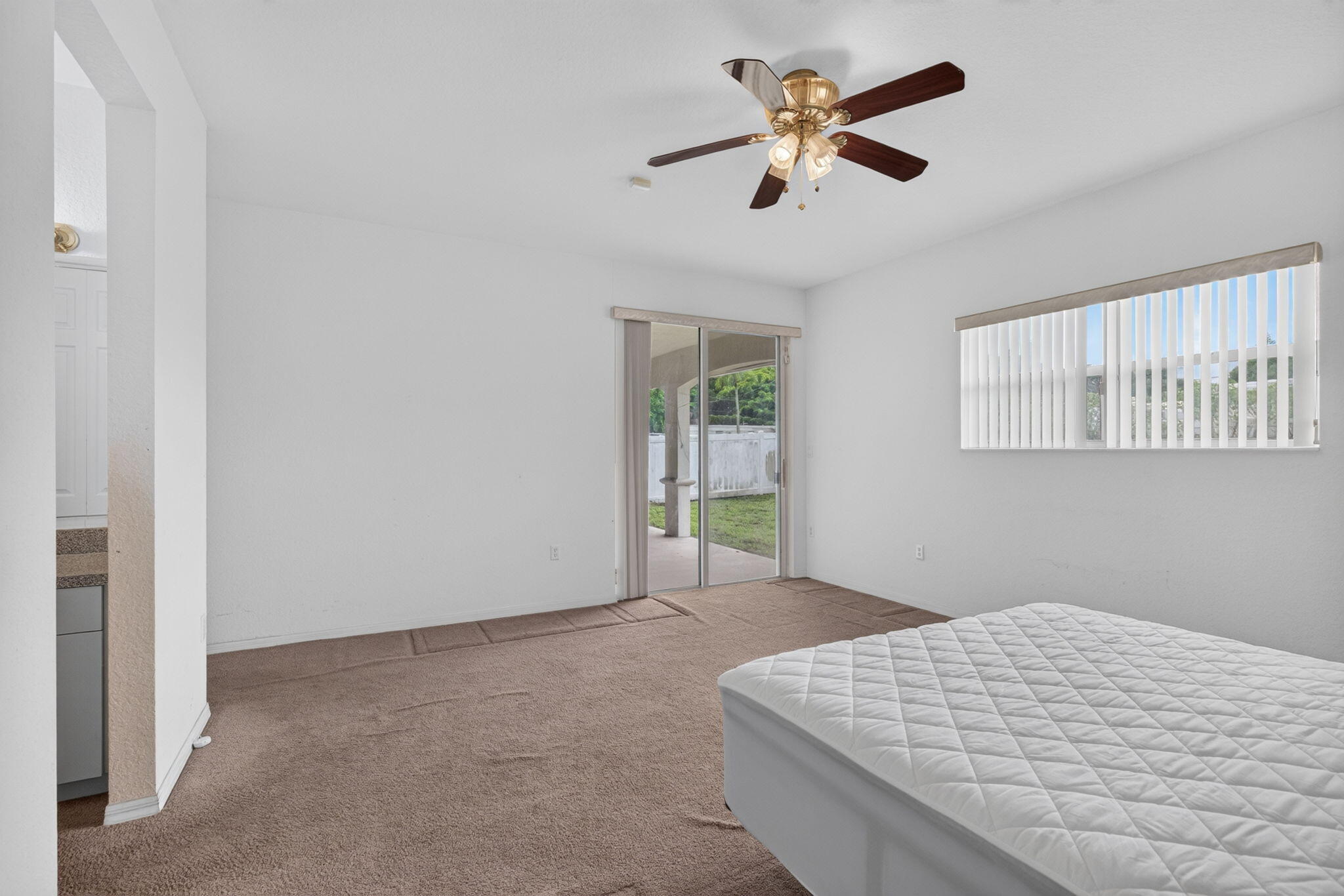 900 SE 2ND, Dania Beach FL 33004