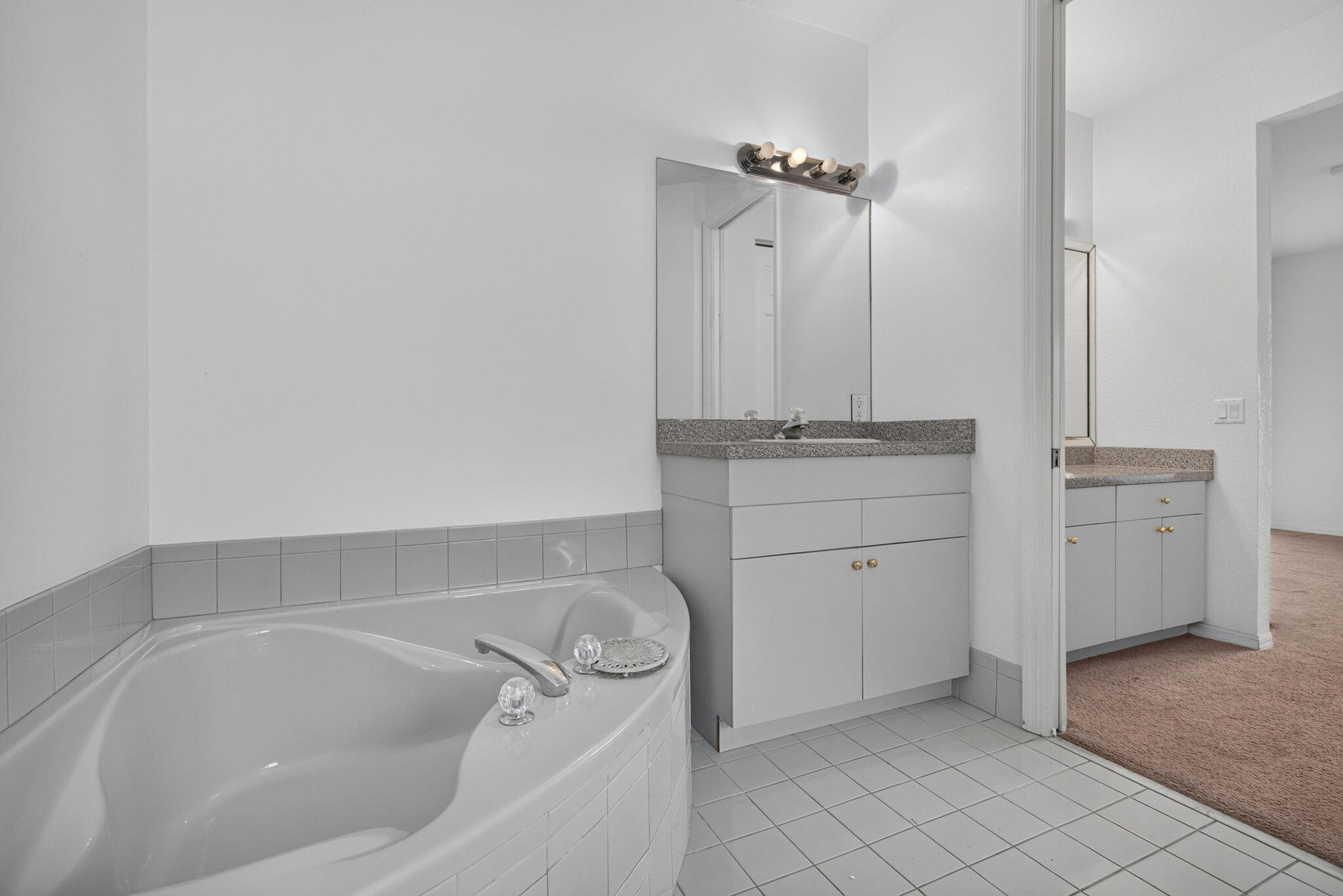 900 SE 2ND, Dania Beach FL 33004