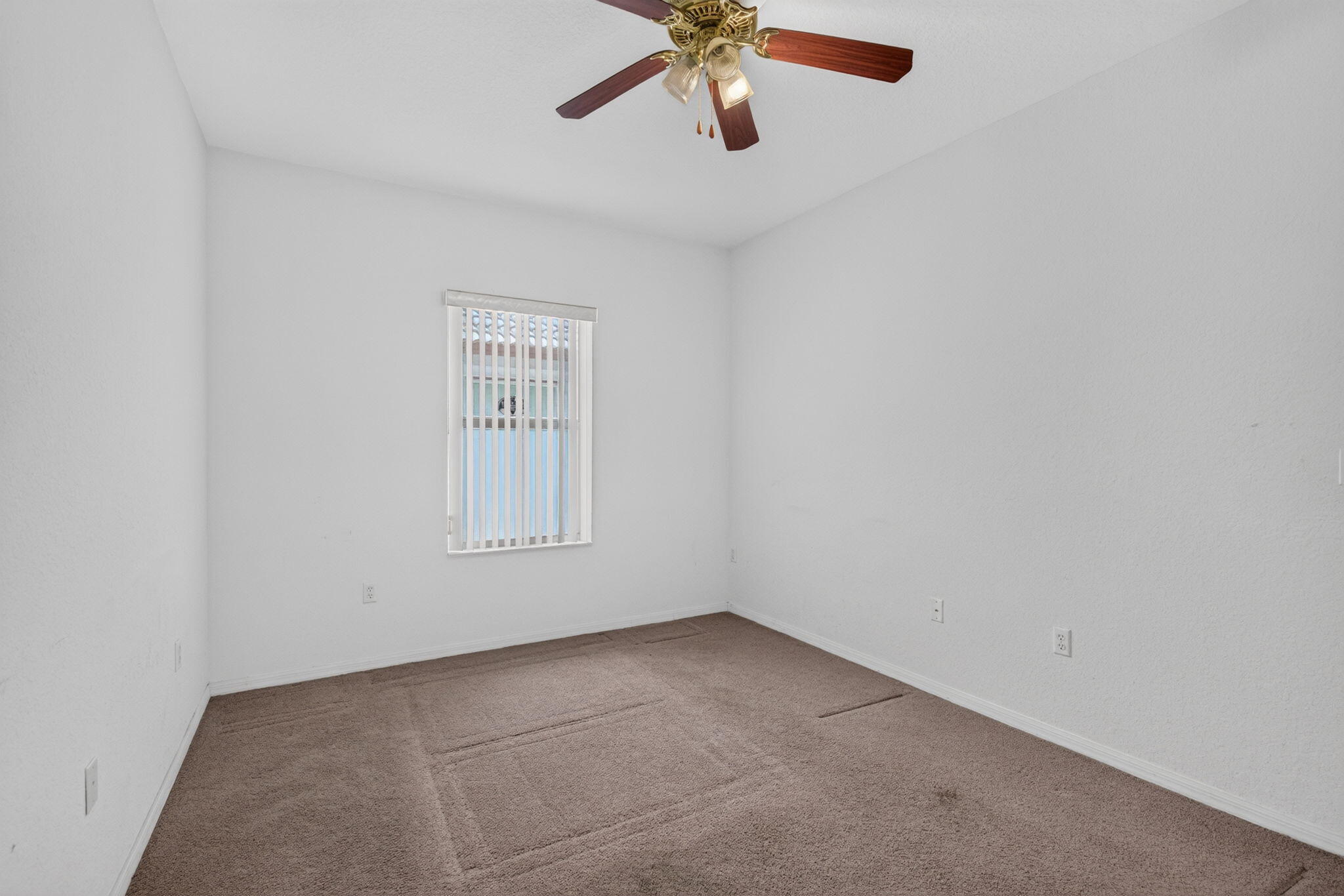 900 SE 2ND, Dania Beach FL 33004
