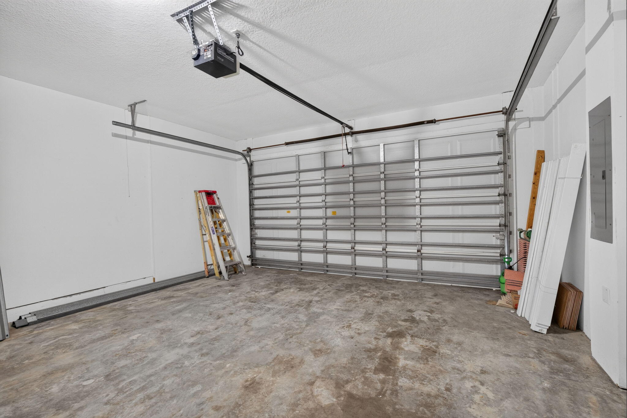 900 SE 2ND, Dania Beach FL 33004