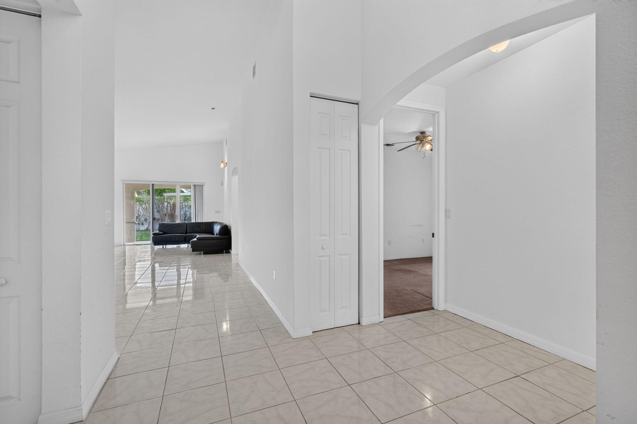 900 SE 2ND, Dania Beach FL 33004