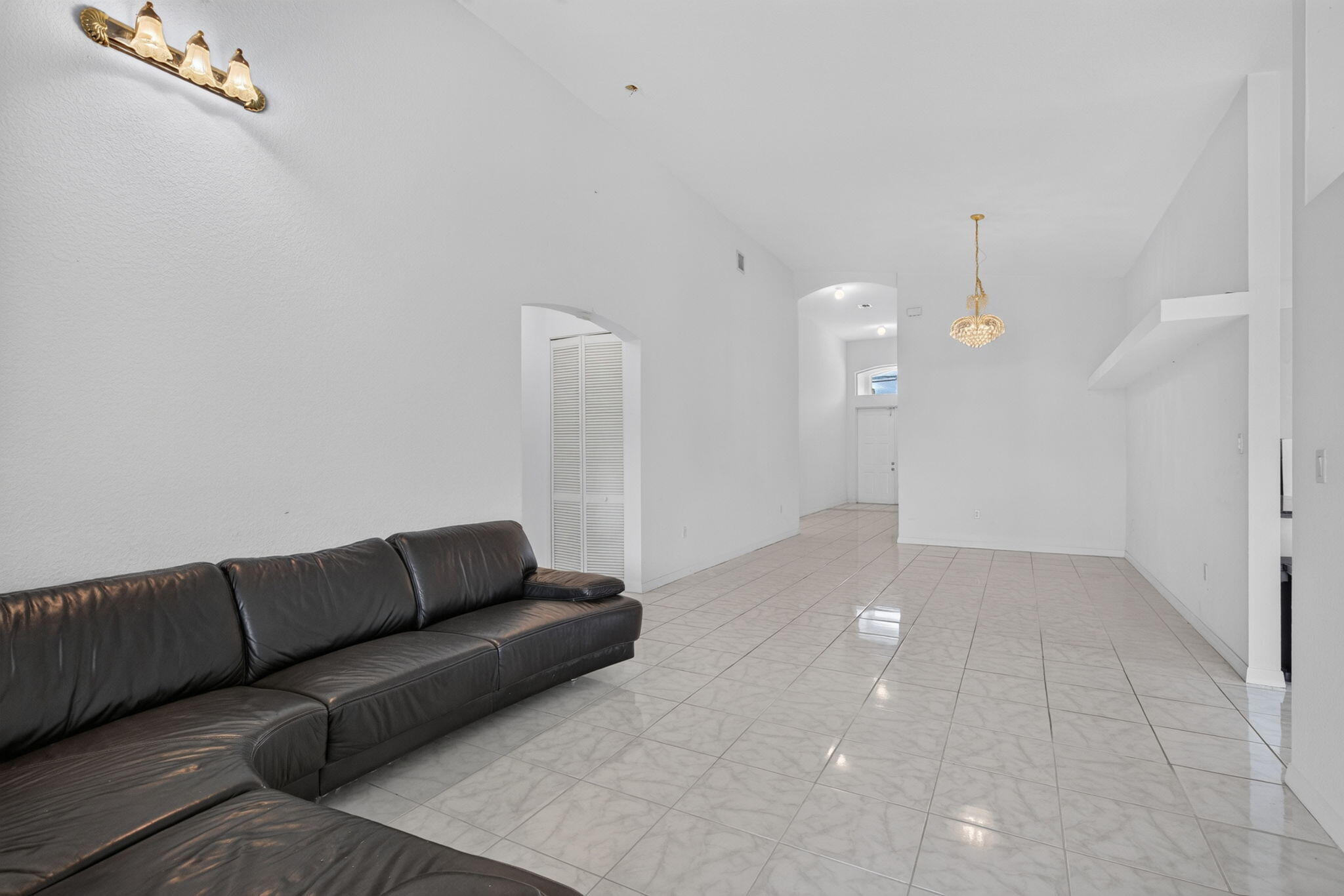 900 SE 2ND, Dania Beach FL 33004