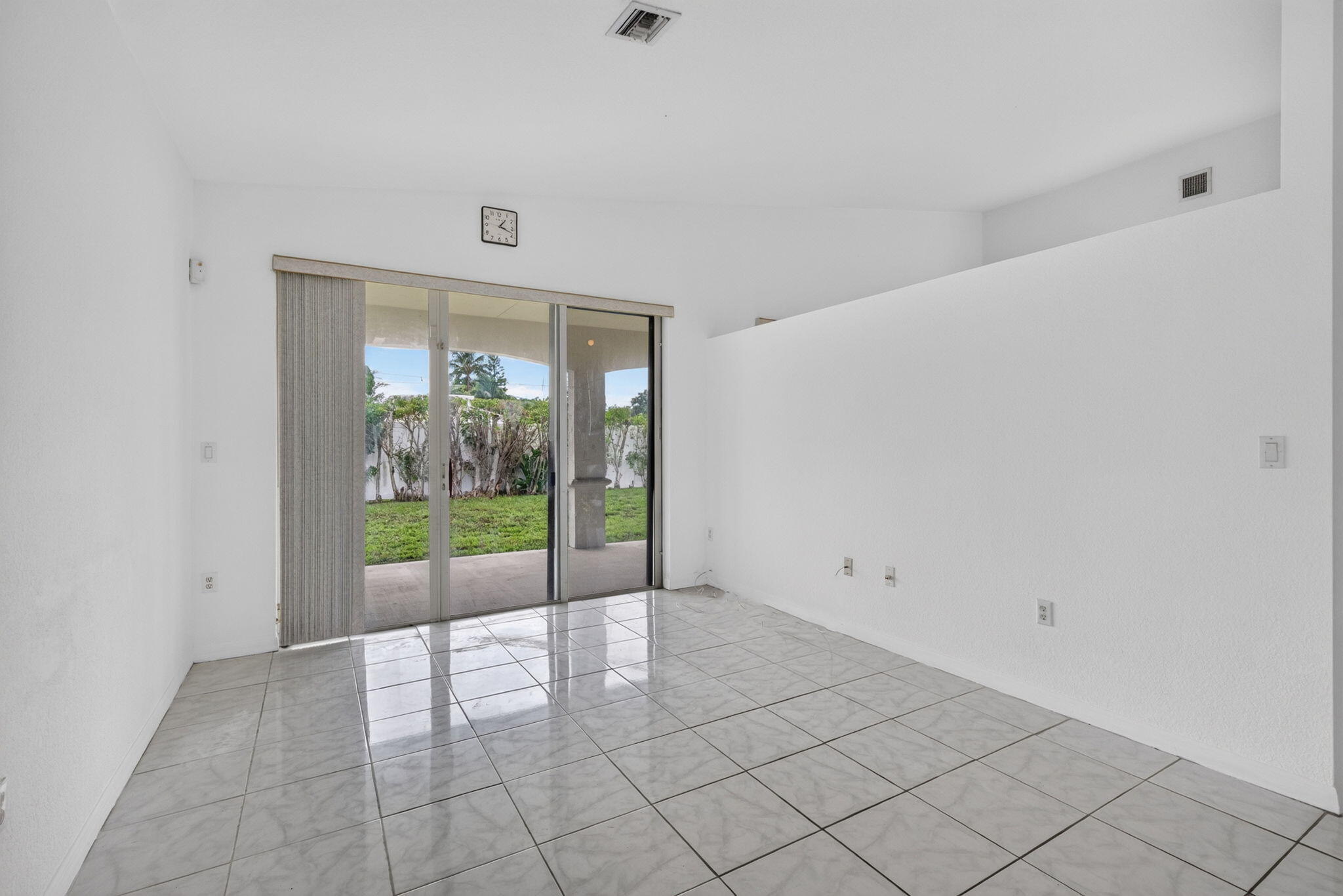 900 SE 2ND, Dania Beach FL 33004